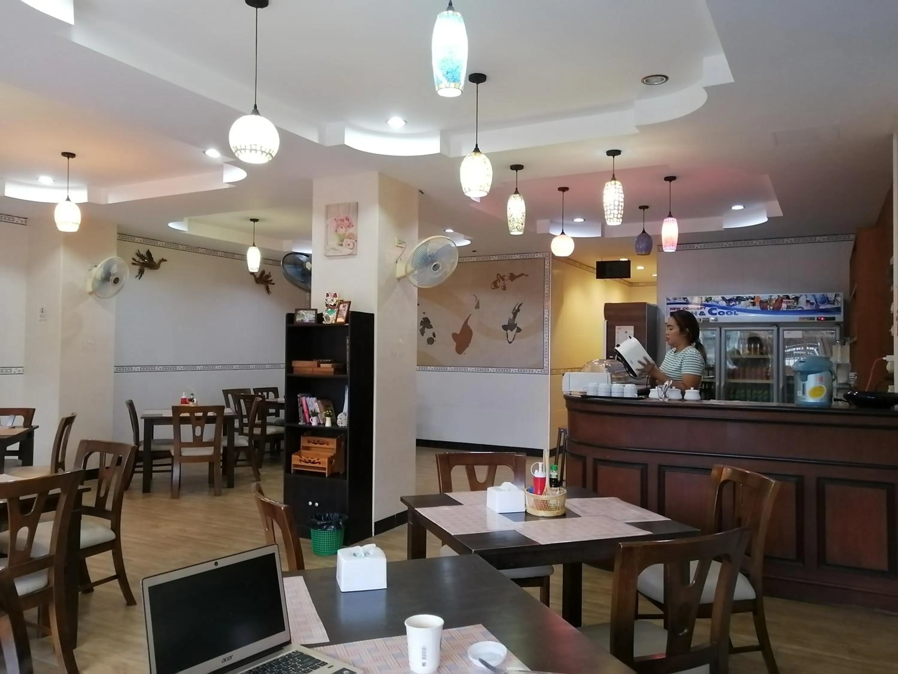 Restaurant/places to eat in Jardin