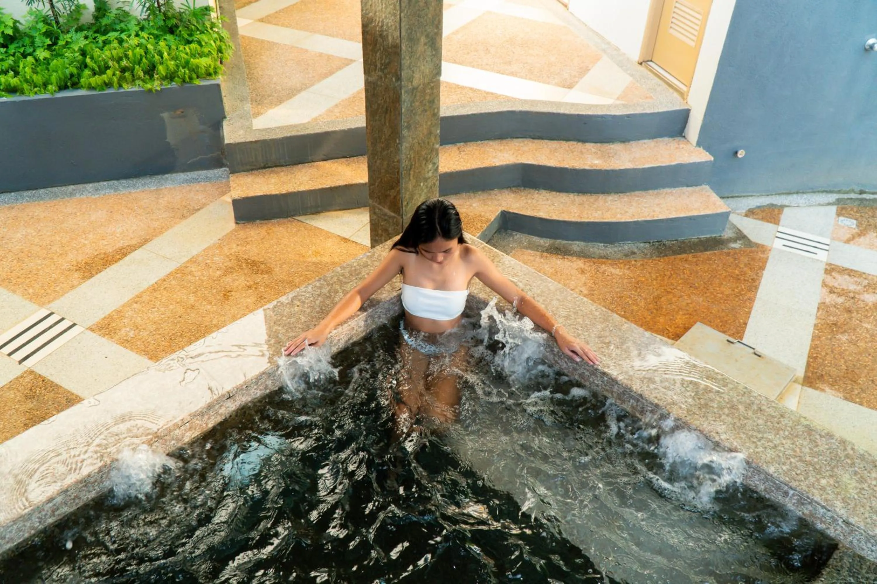 Swimming pool in Pearl Vista de Coron Resort Hotel