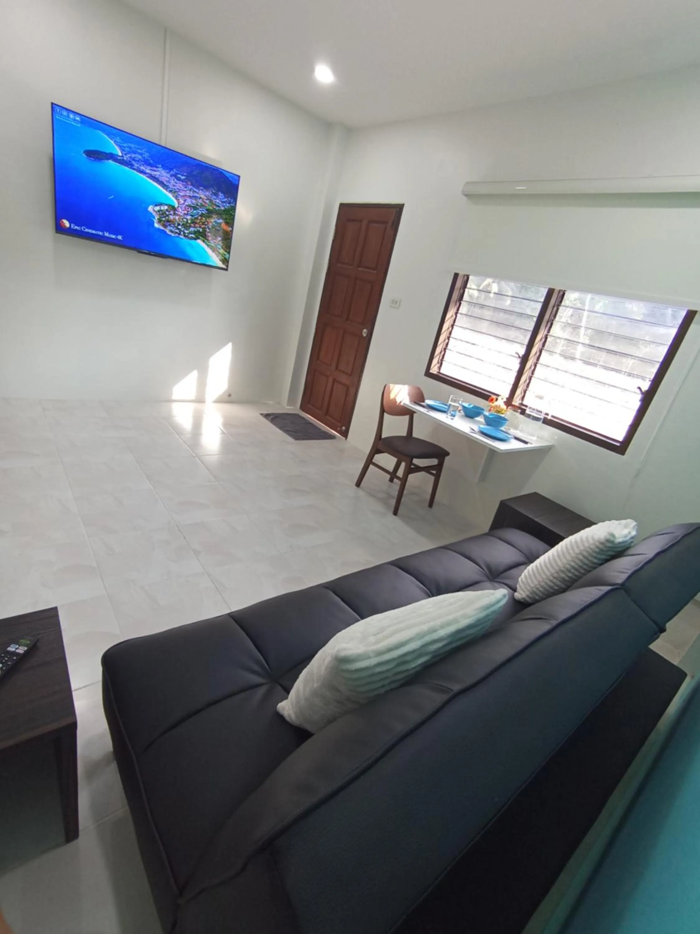 Bed in Songbird Suites