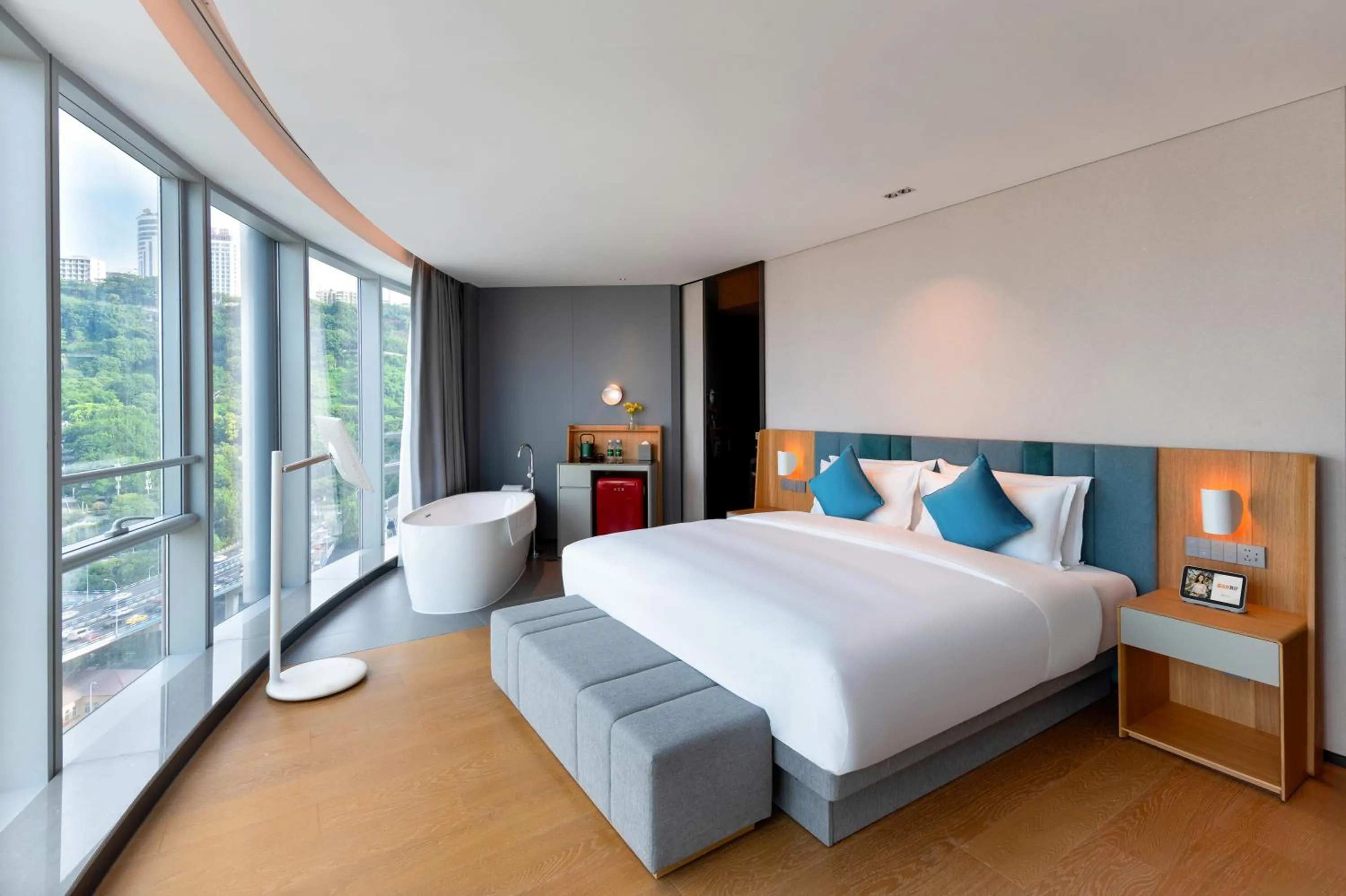Photo of the whole room, Bed in Pagoda Hotel Of SSAW ChongQing International Land-sea