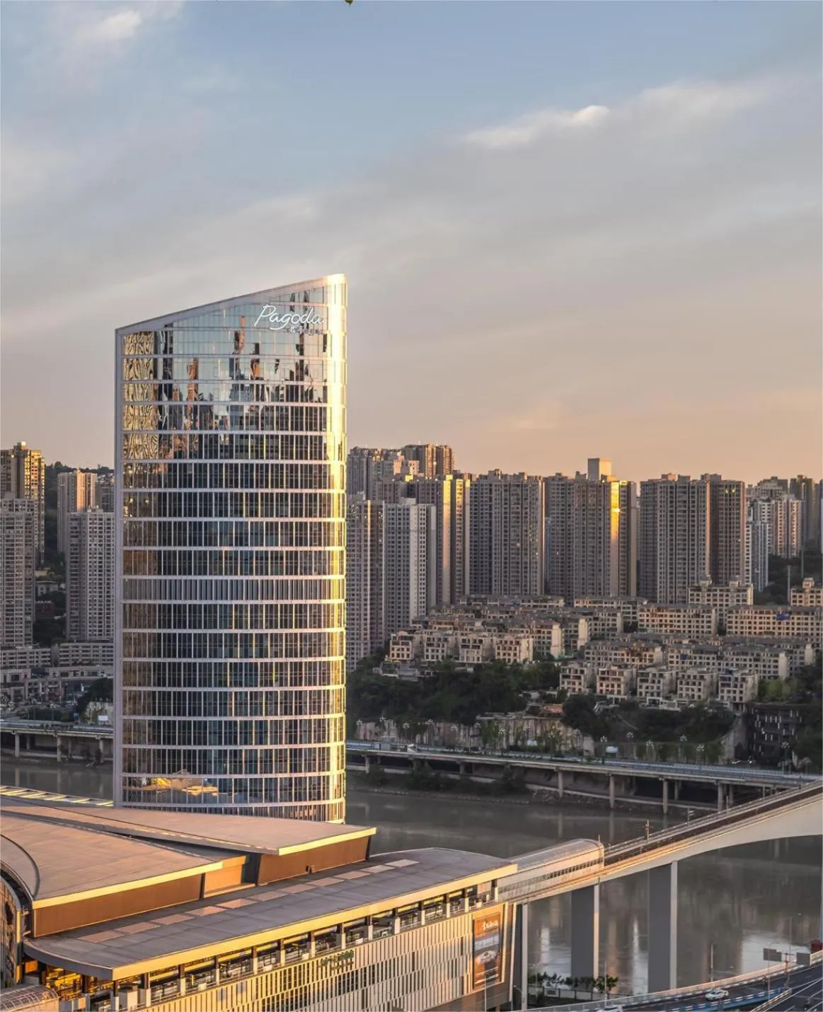 Property building in Pagoda Hotel Of SSAW ChongQing International Land-sea