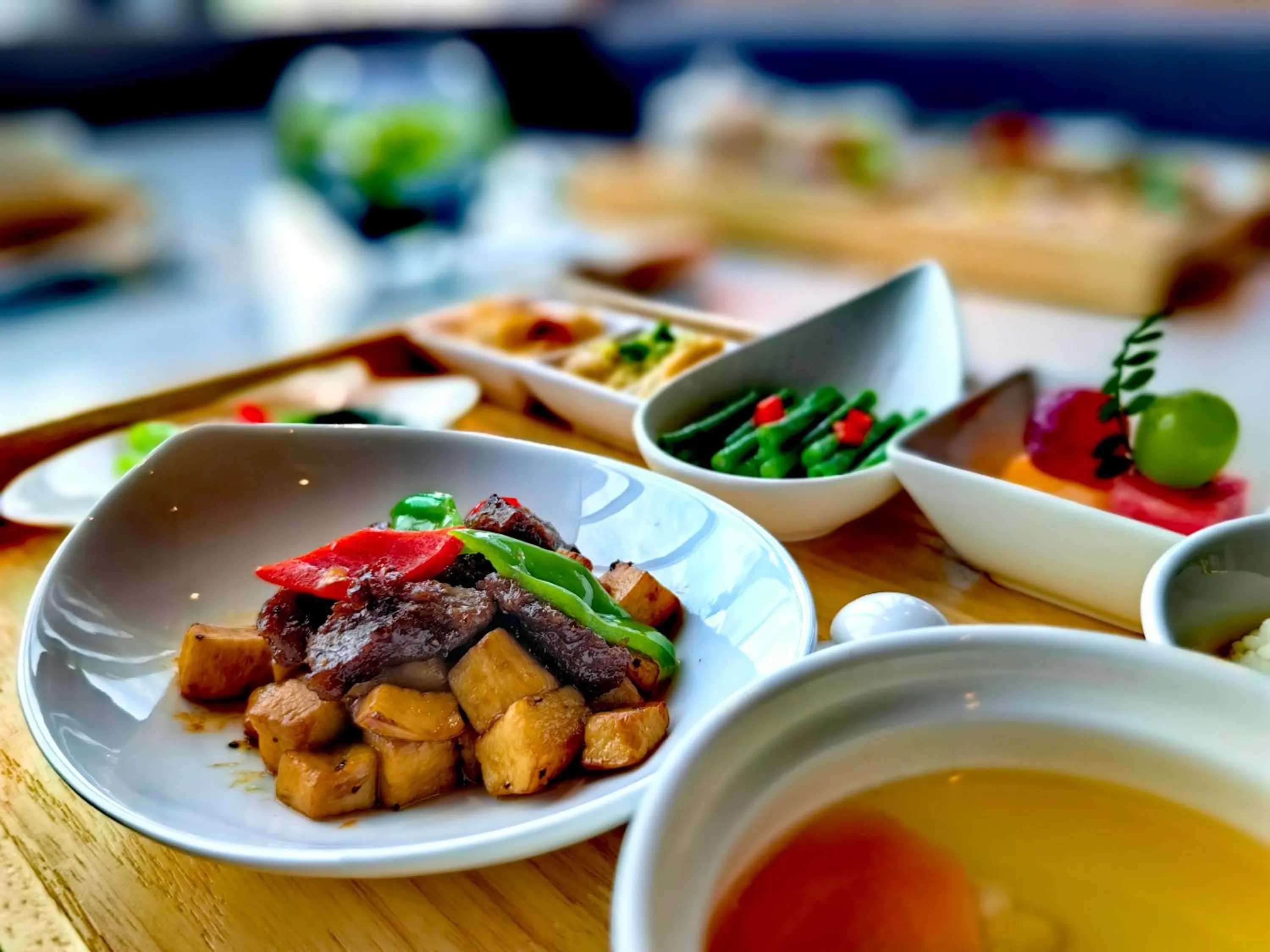 Restaurant/places to eat in Pagoda Hotel Of SSAW ChongQing International Land-sea