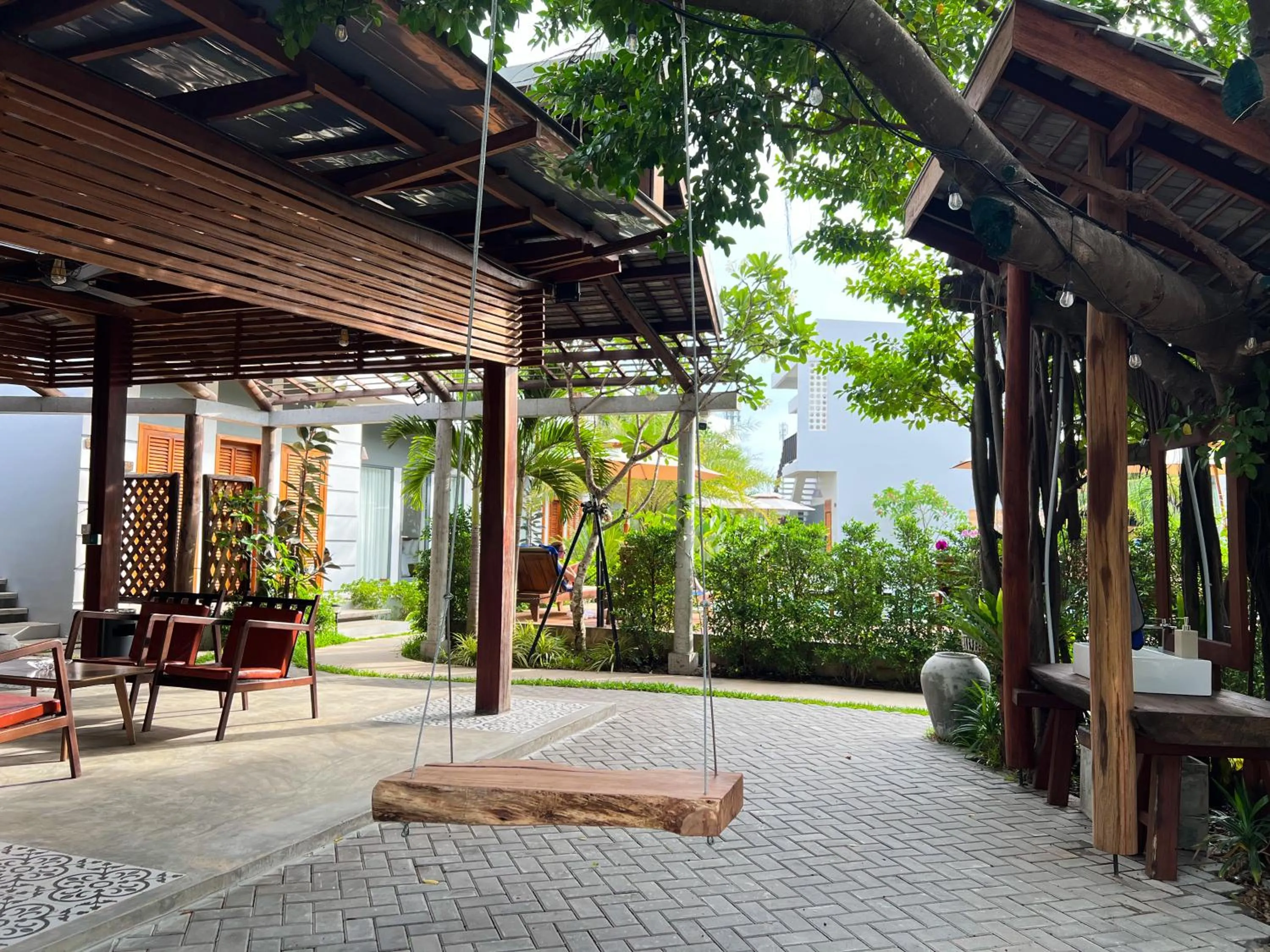 Property building in The R&B Boutique