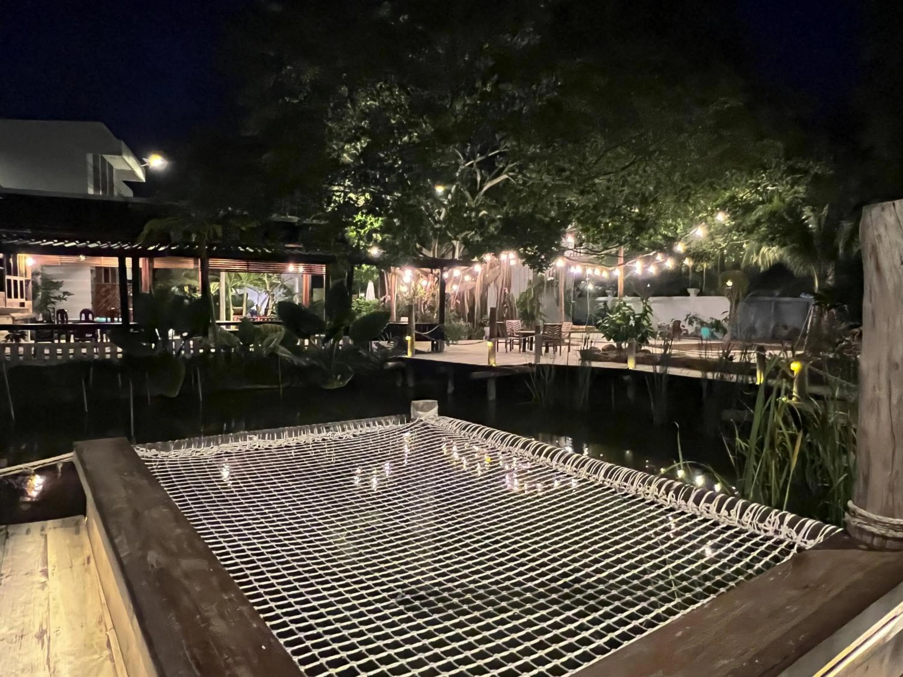 Night in The R&B Boutique