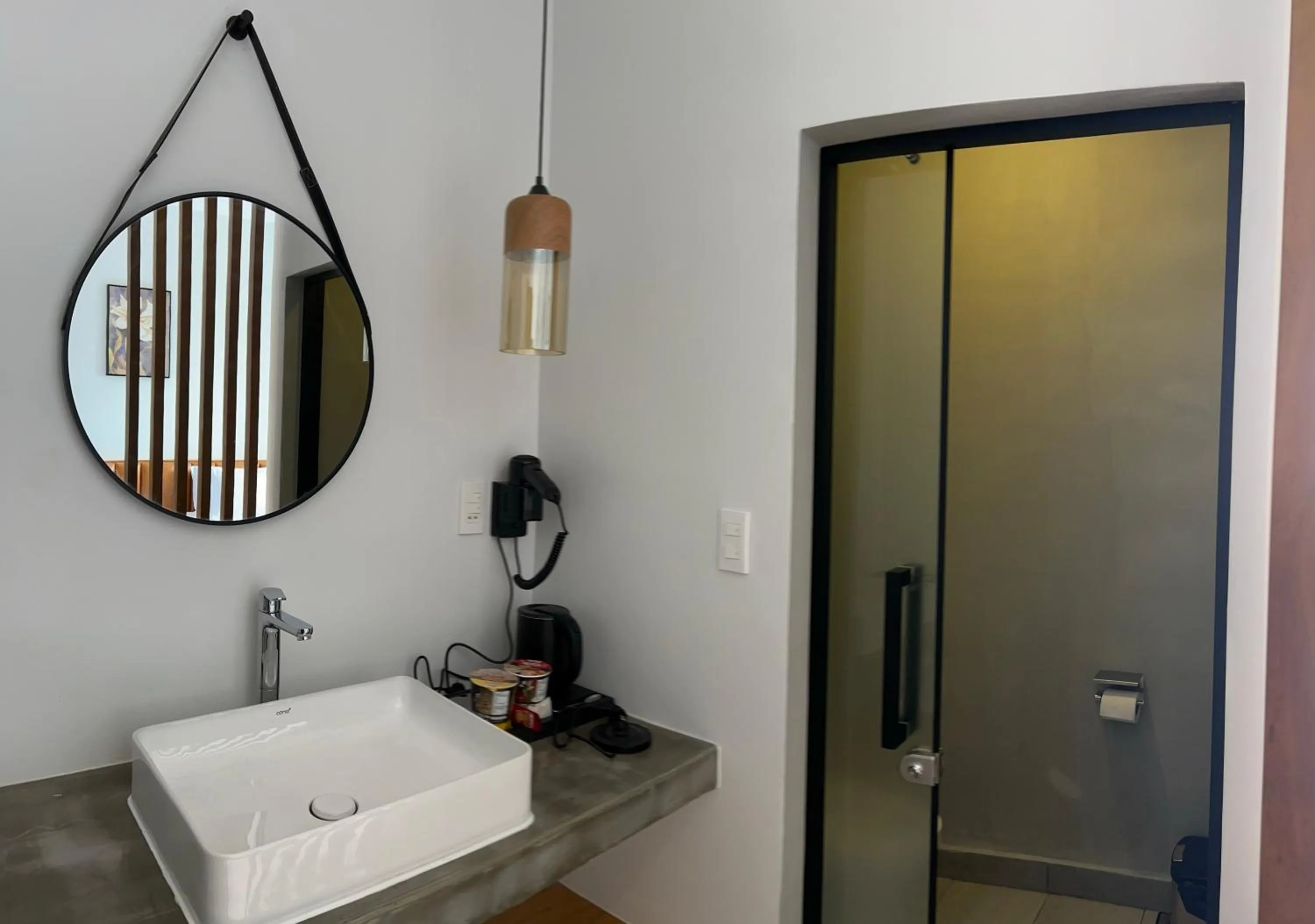 Bathroom in The R&B Boutique