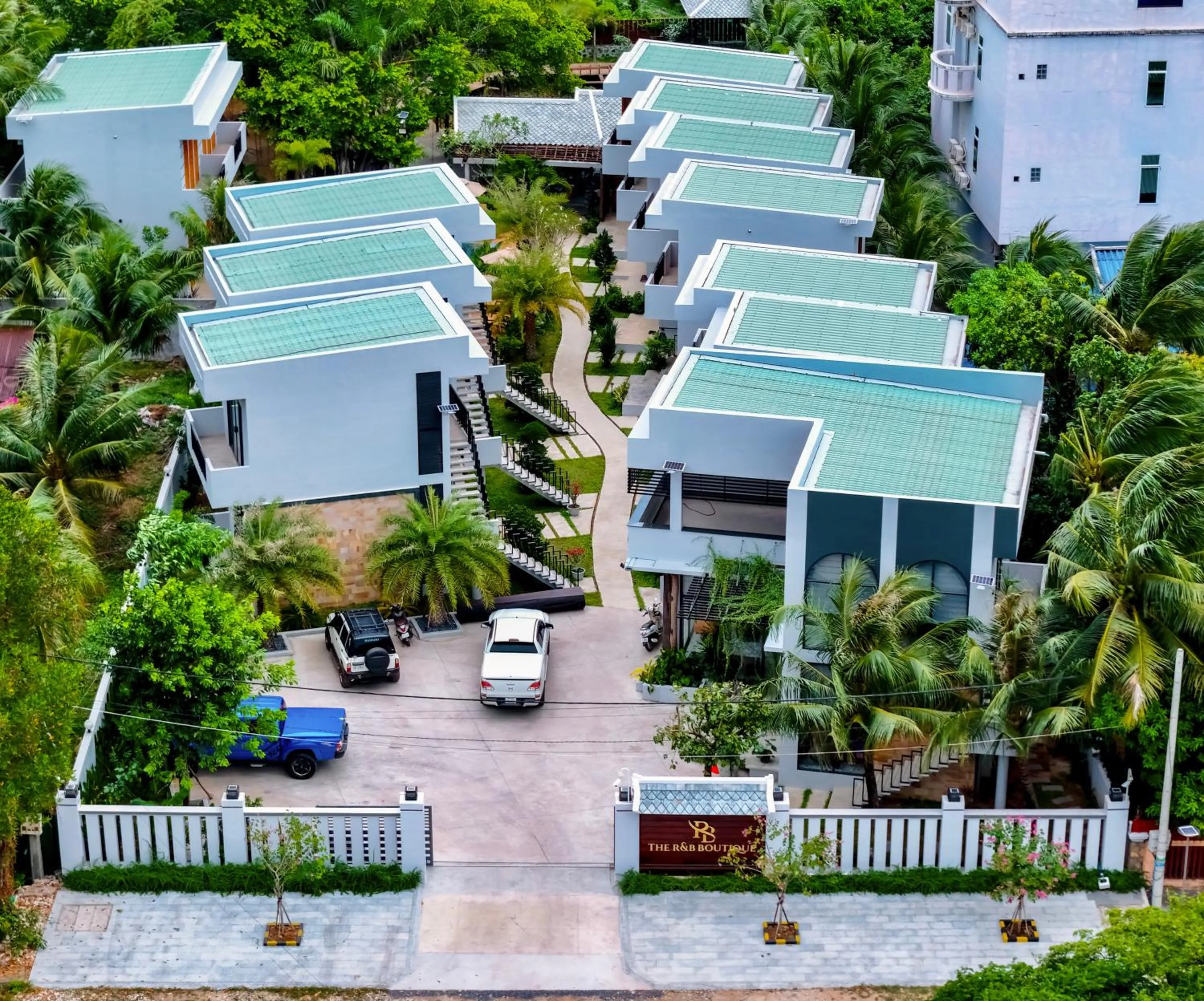 Property building in The R&B Boutique