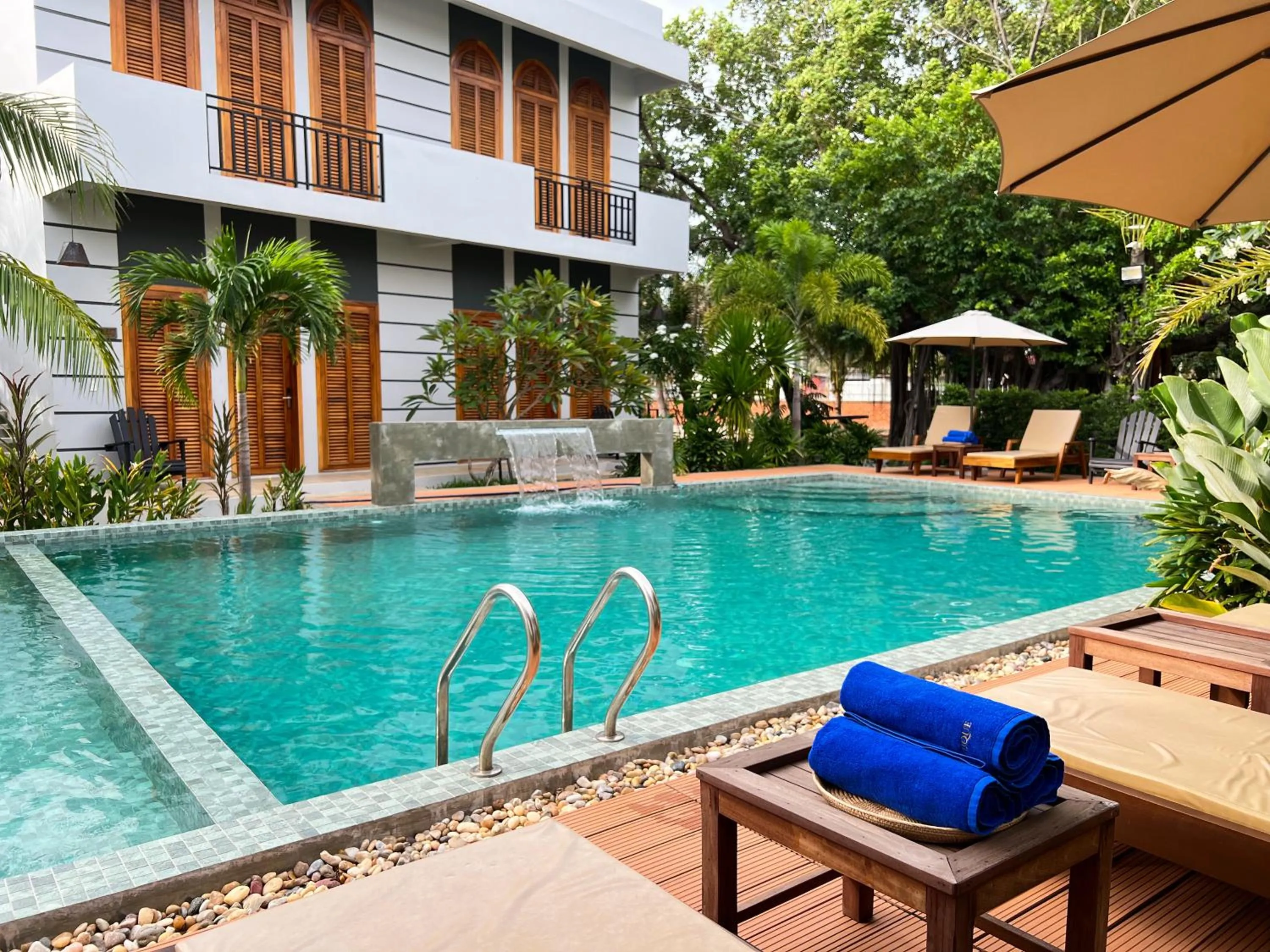 Property building in The R&B Boutique