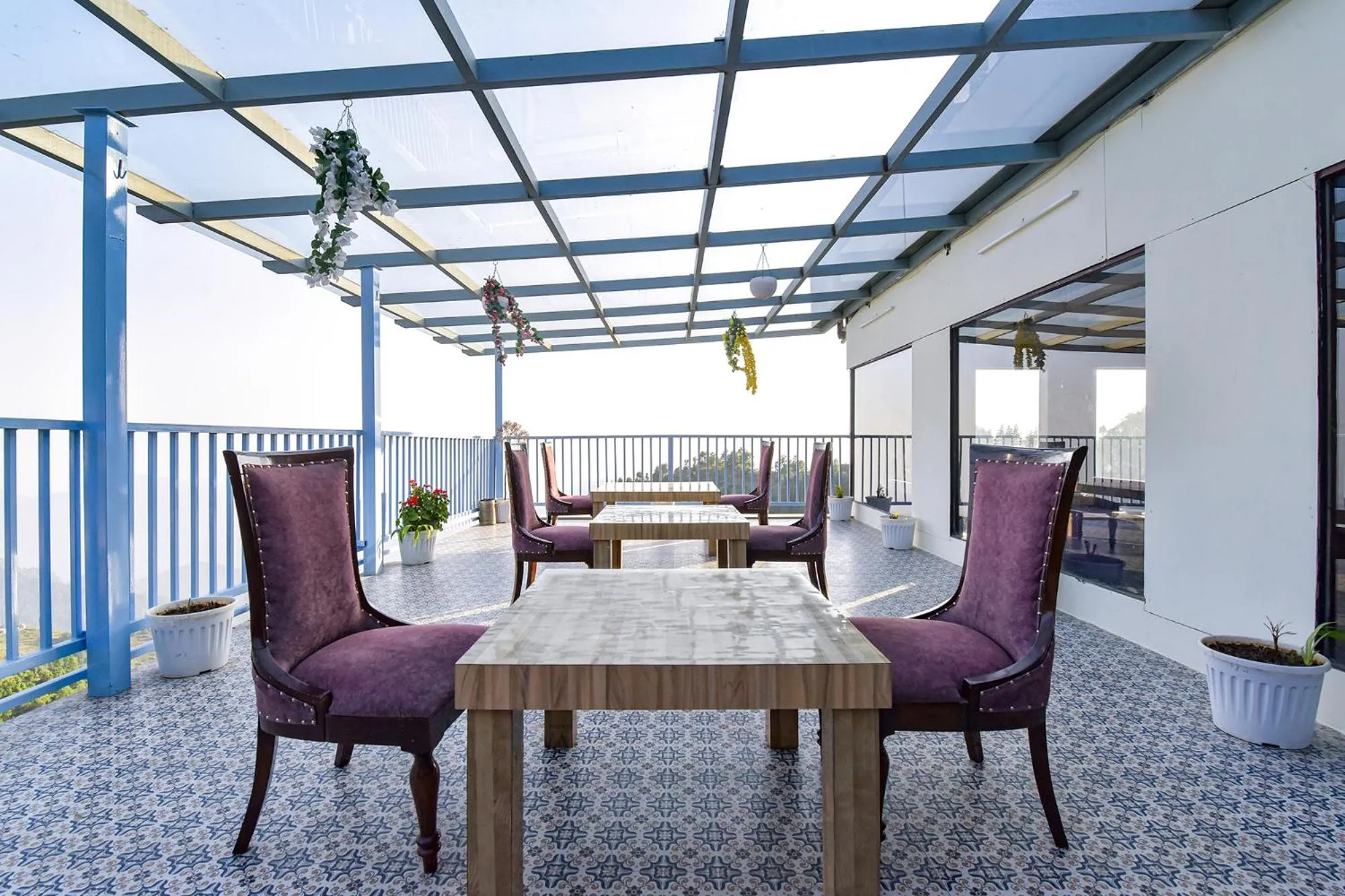 Restaurant/places to eat in FabHotel Green Acres