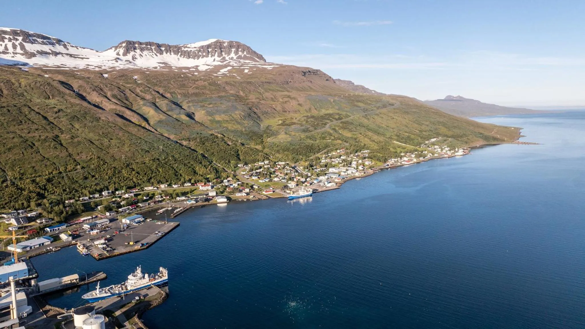 Property building in Hotel Eskifjörður