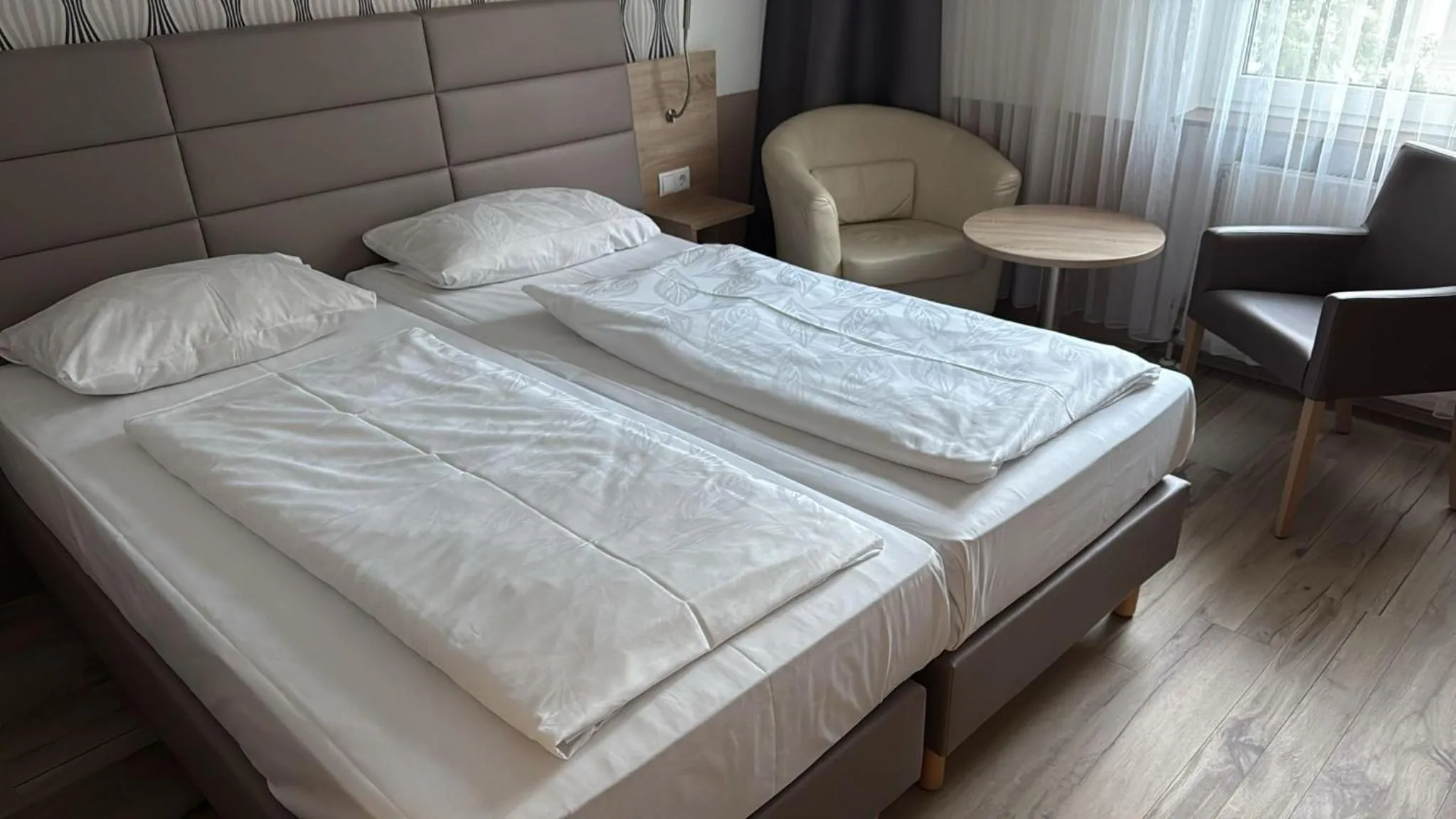 Bedroom, Bed in Hotel Erlenstegen