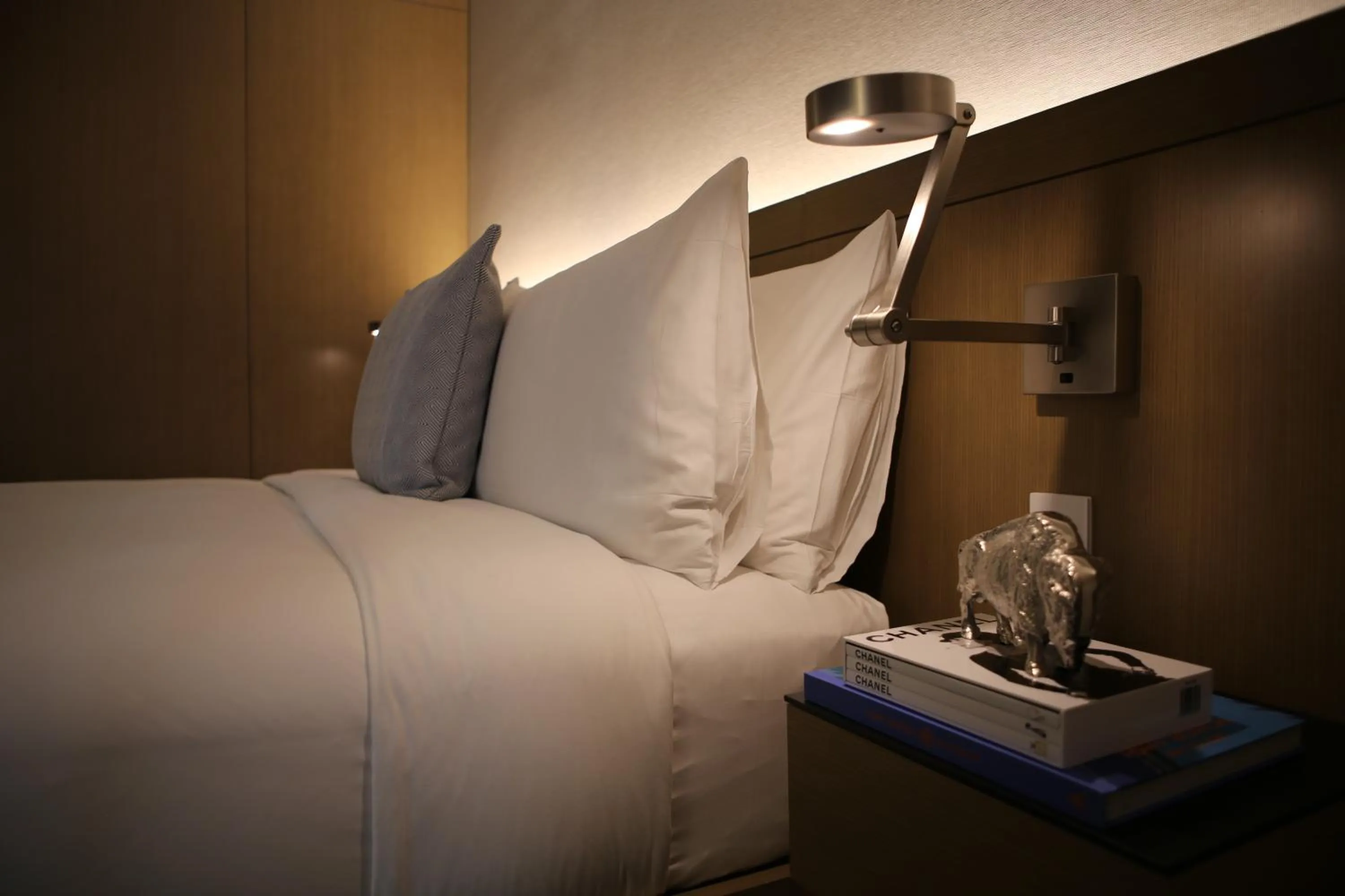 Bedroom, Bed in The Knickerbocker