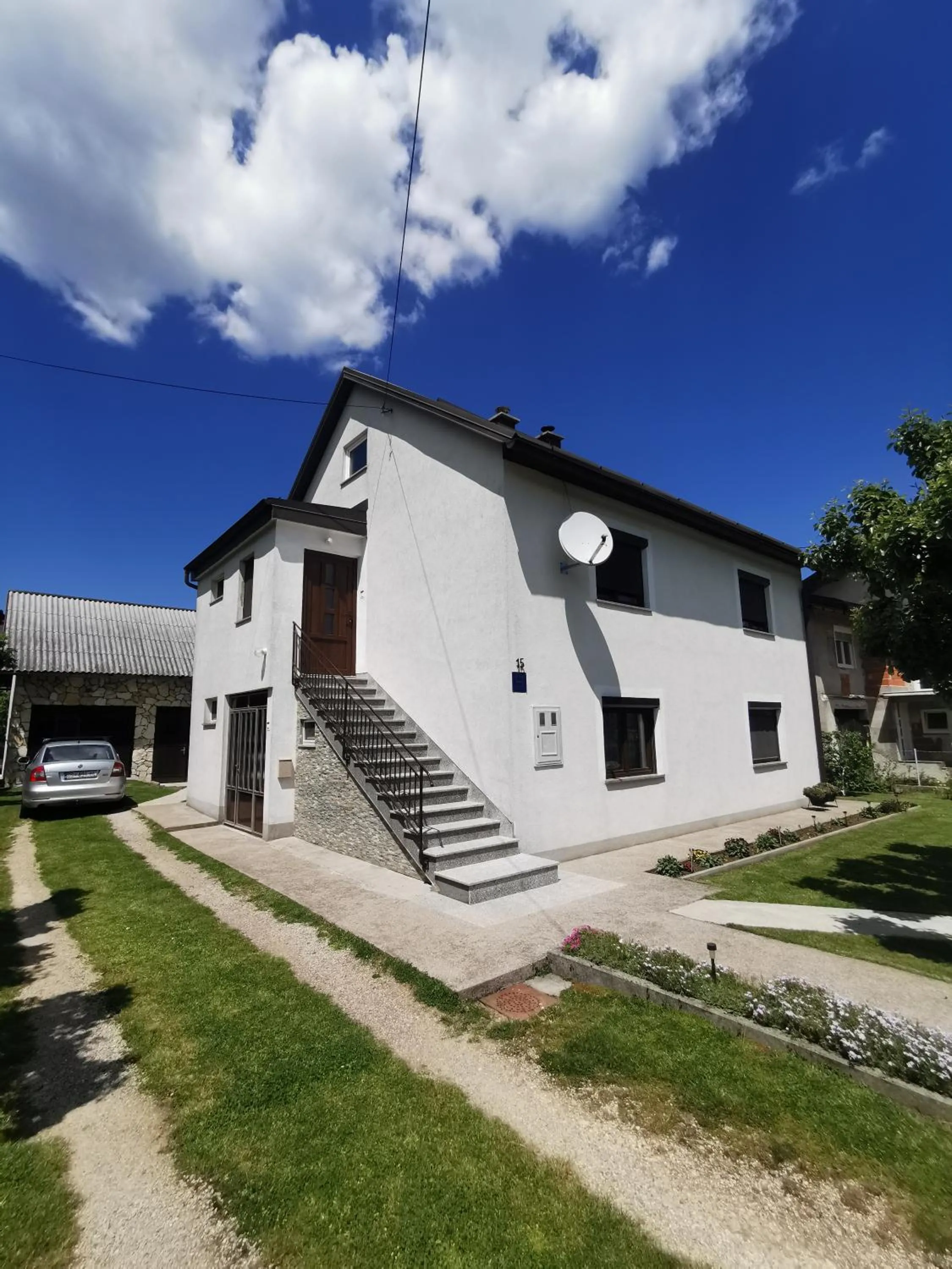 Property building in Apartment Milka