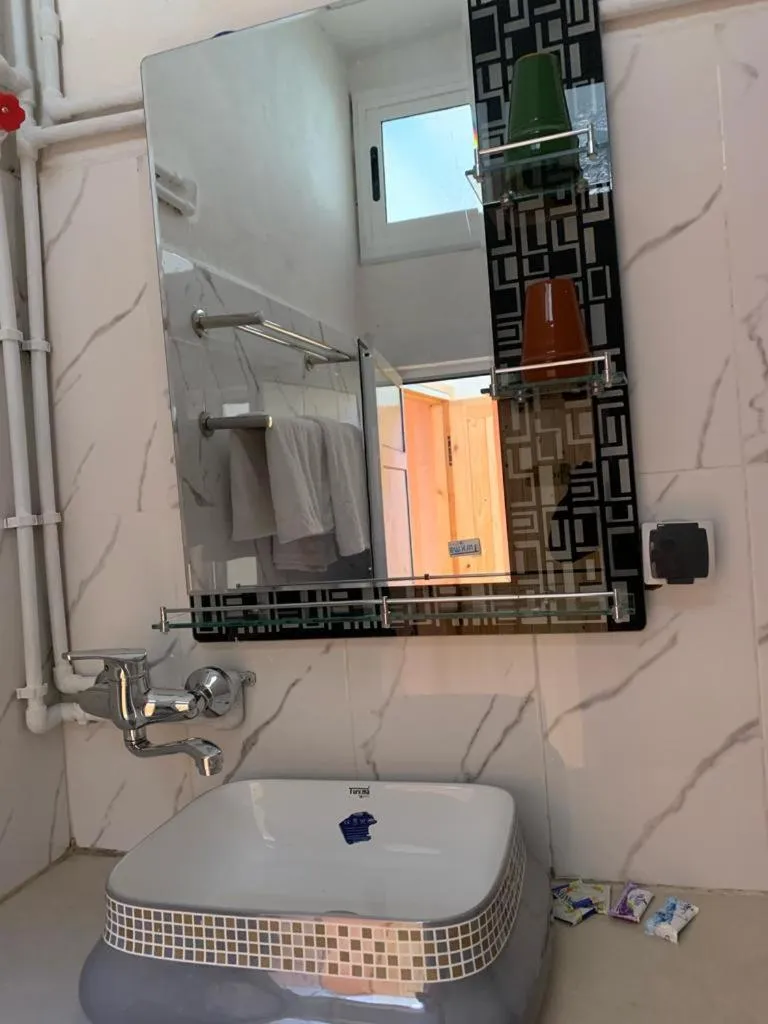 Dar Ayour Todra Gorges