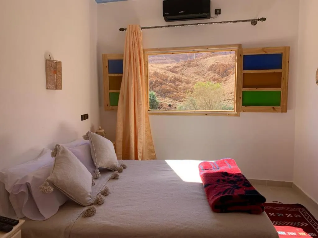 Bed in Dar Ayour Todra Gorges