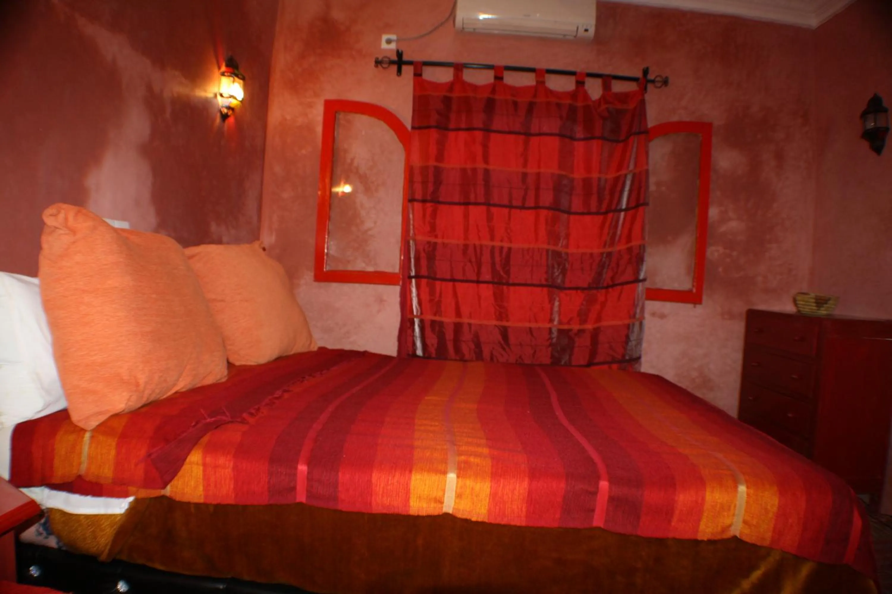 Living room, Bed in Dar Ayour Todra Gorges