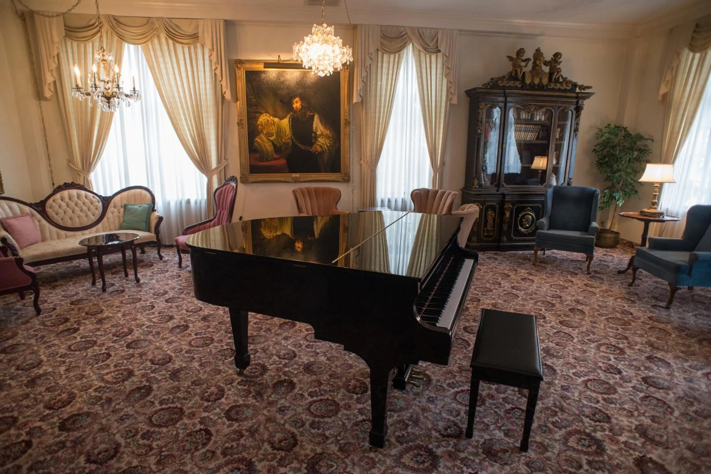 Property building in Erik's Retreat