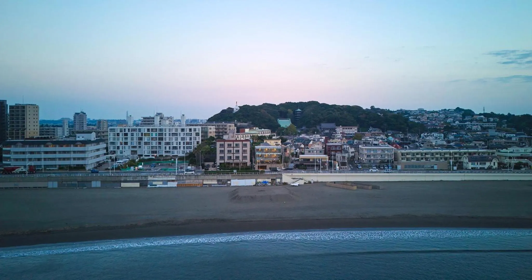 Property building in UMITO Kamakura Koshigoe