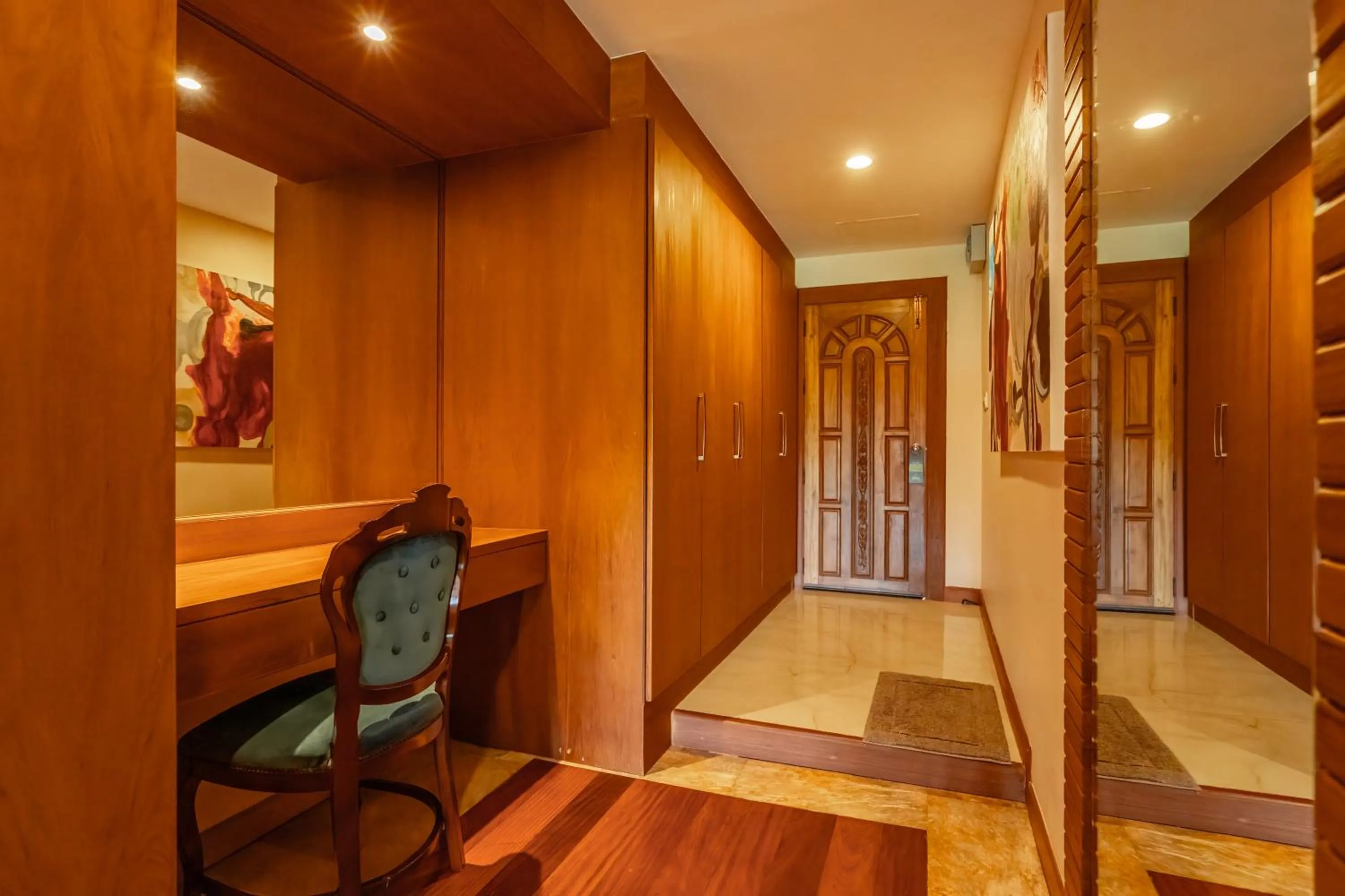 wardrobe in Ocean Pearl Seaview Residence
