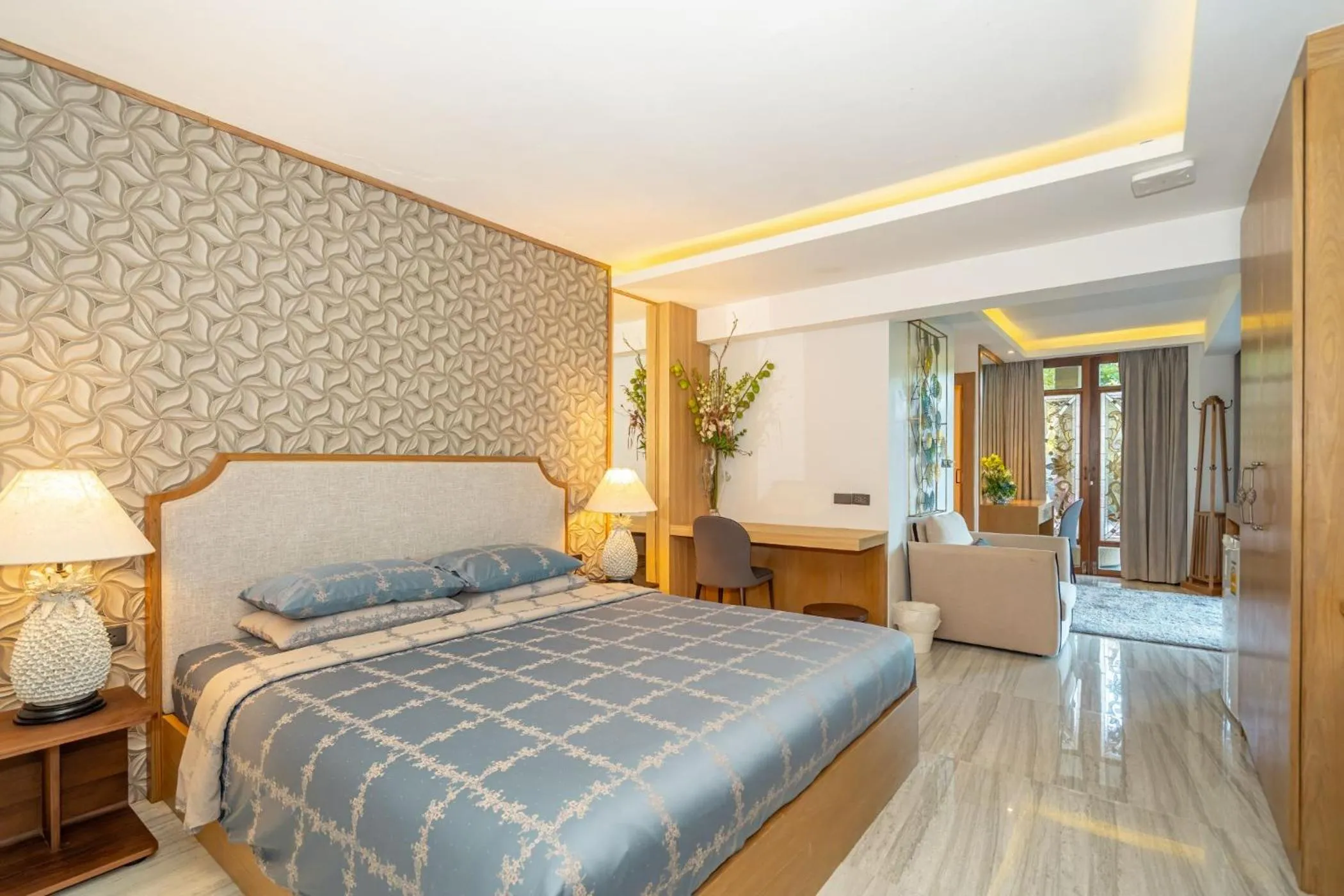 Photo of the whole room, Bed in Ocean Pearl Seaview Residence