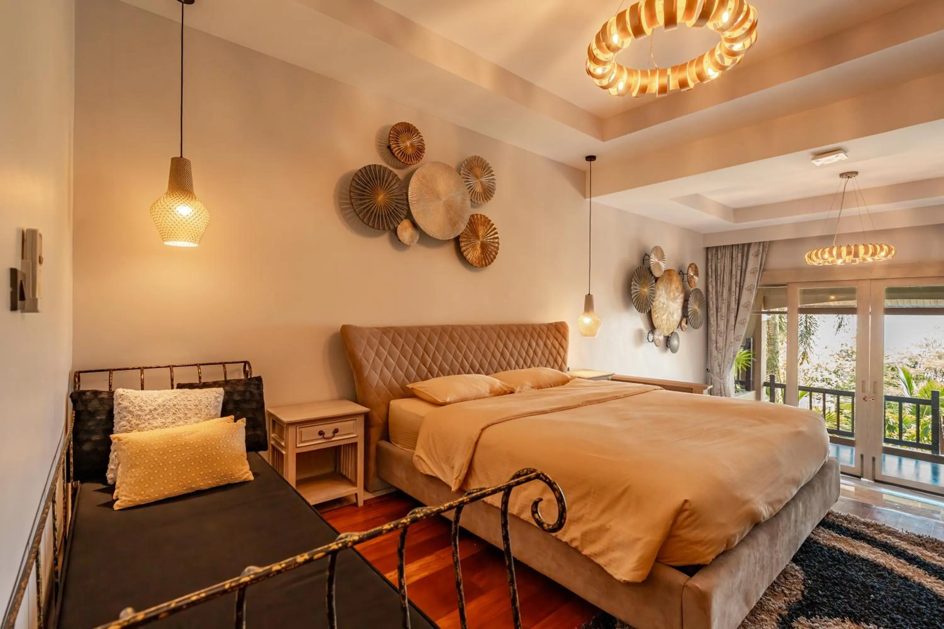 Bed in Ocean Pearl Seaview Residence