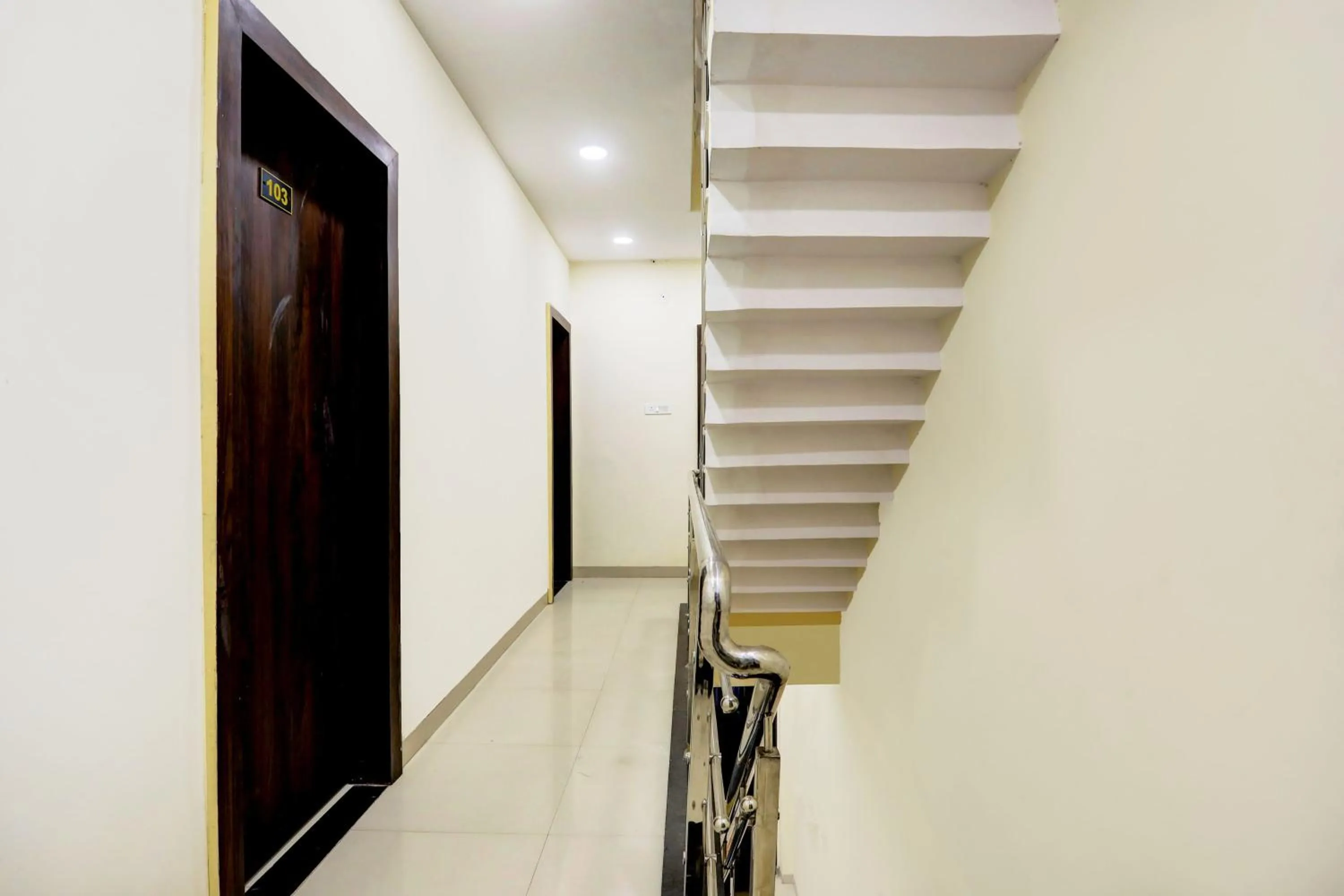 Lobby or reception in SPOT ON Hotel Shree Ji