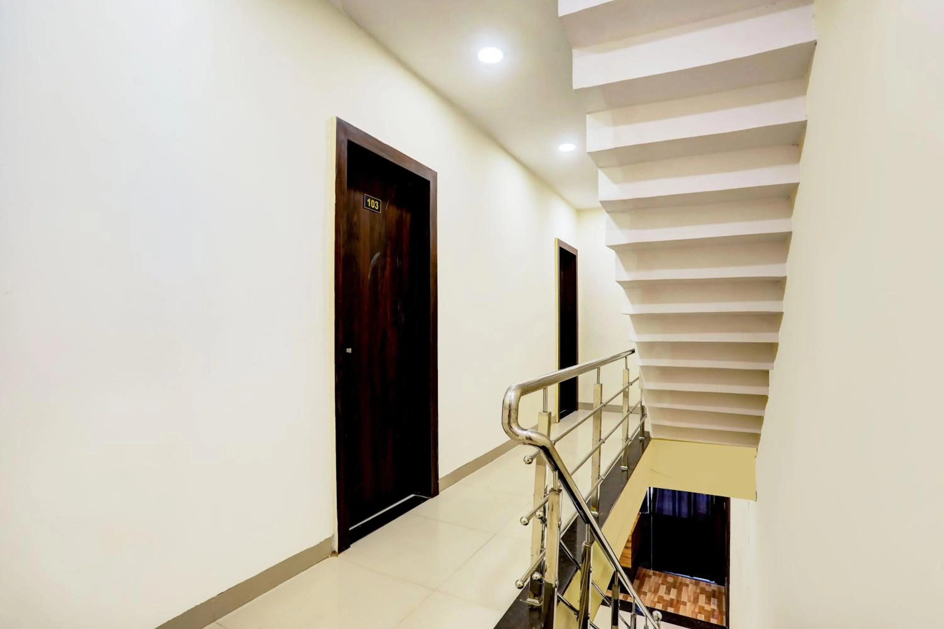 Lobby or reception in SPOT ON Hotel Shree Ji