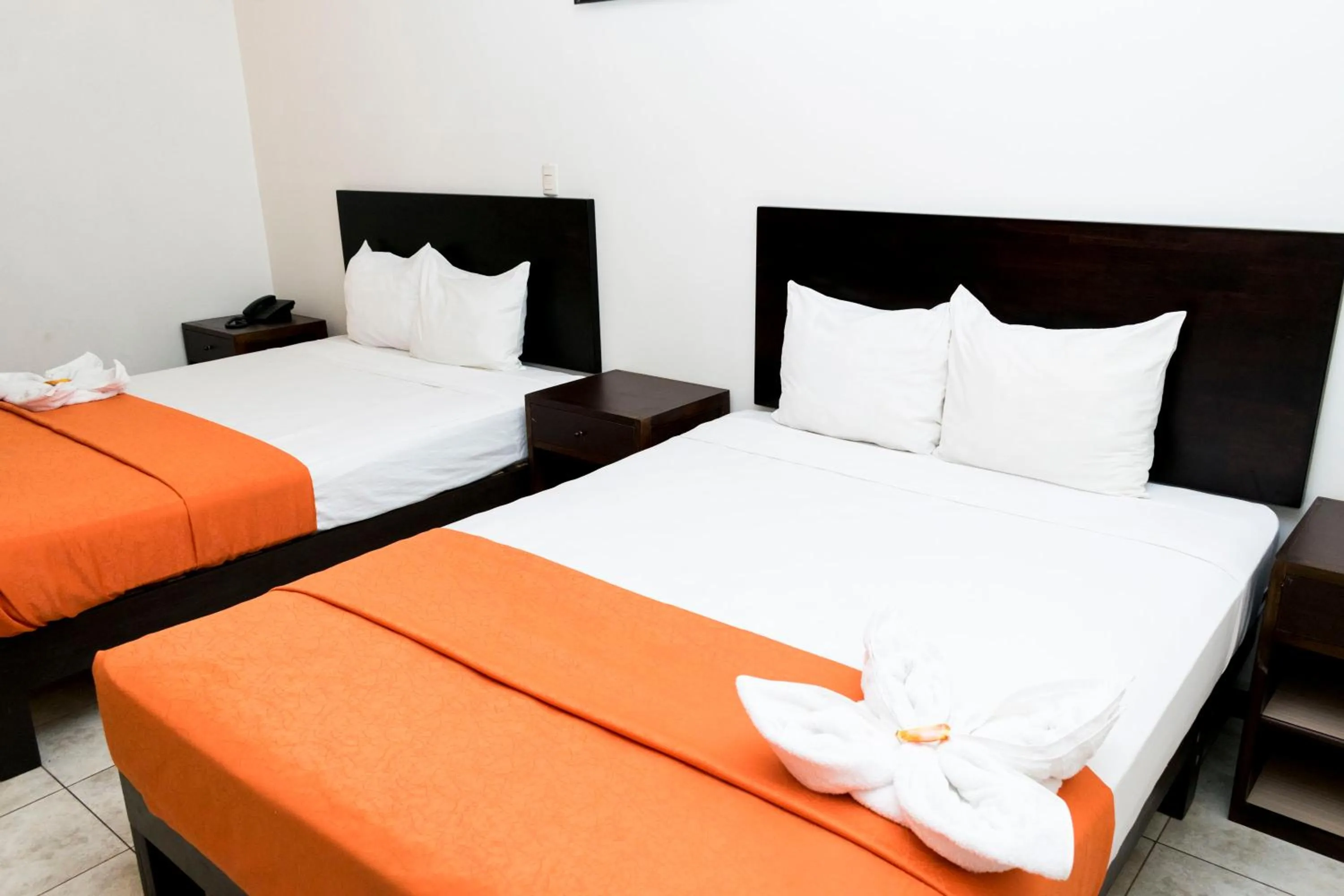 Bedroom in Hotel Puntarenas Beach