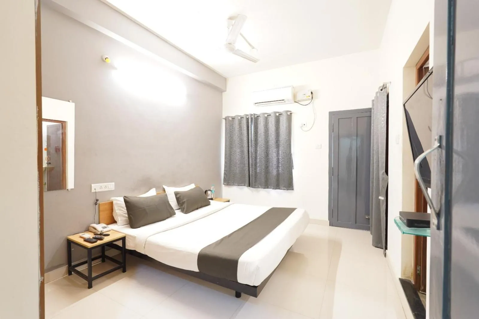 Blessings Prime Porur - Near DLF