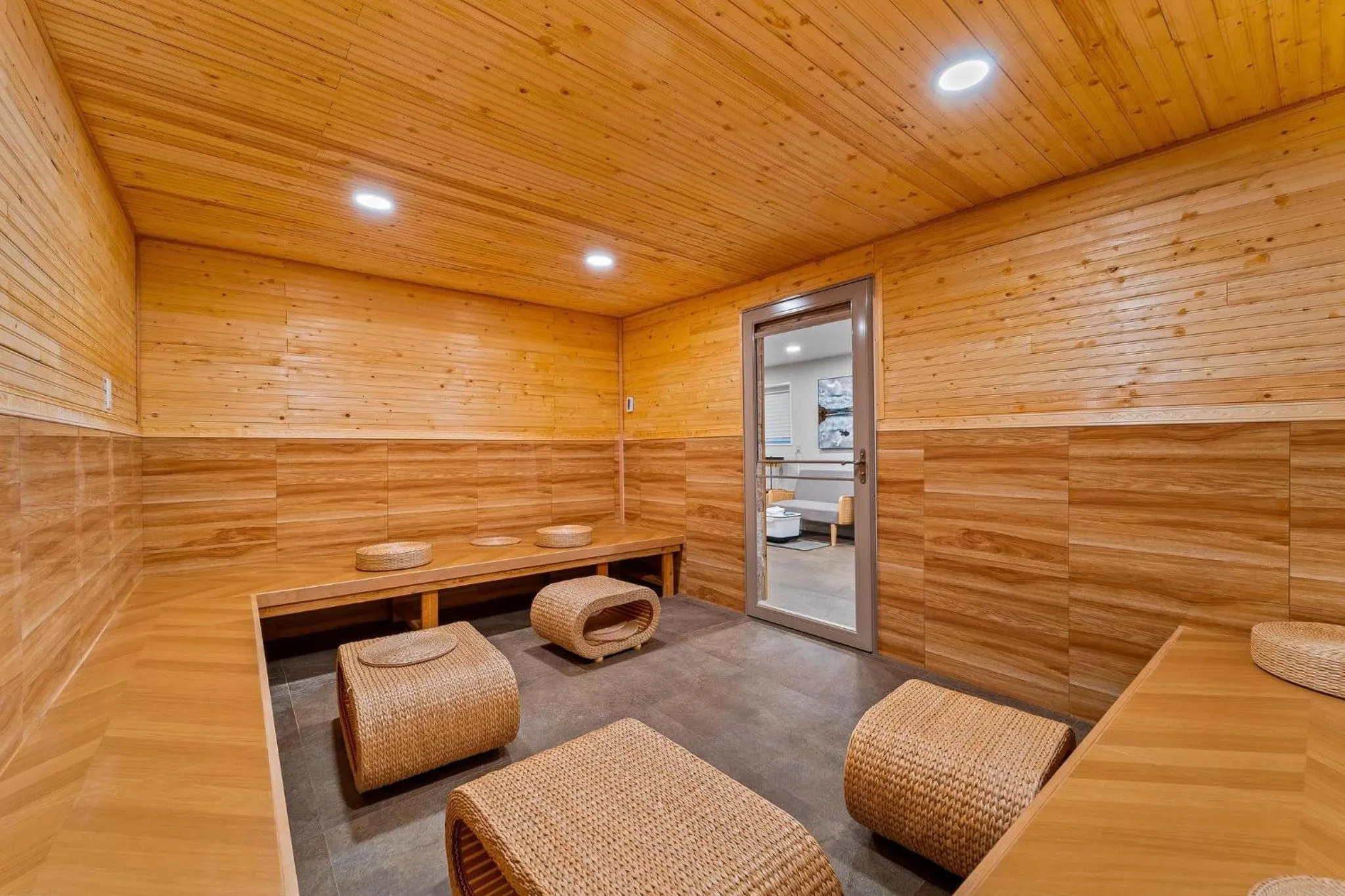 Sauna in Soap Lake Natural Spa & Resort