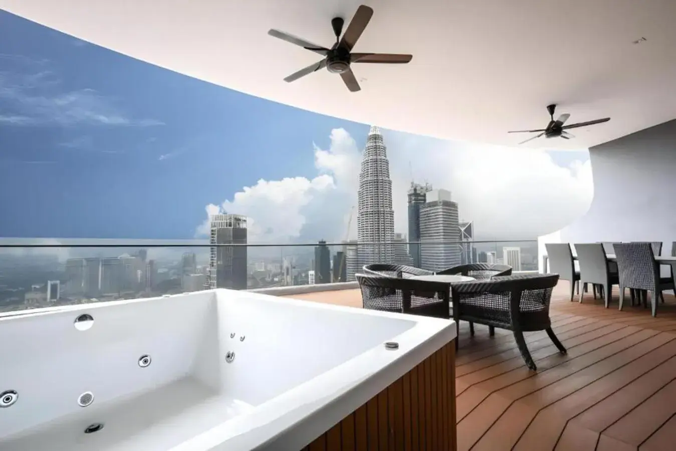 Penthouse Apartment in Vortex KLCC Vibes Penthouse Apartment in Vortex KLCC Vibes