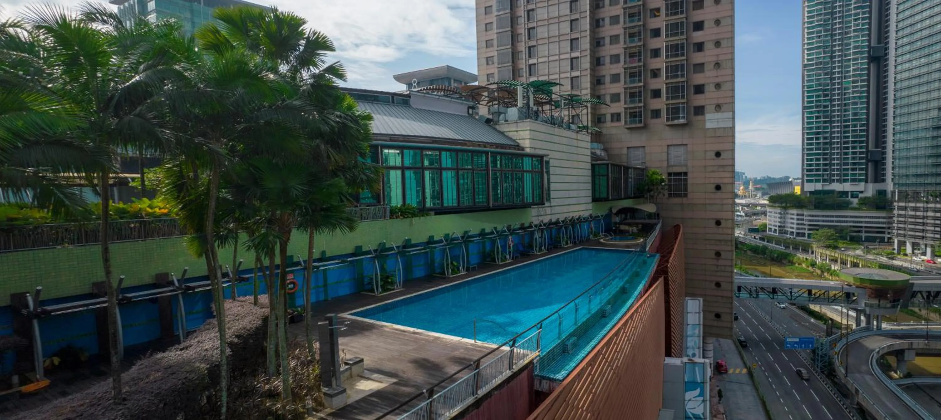 Swimming pool in St Giles Gardens Residences Kuala Lumpur