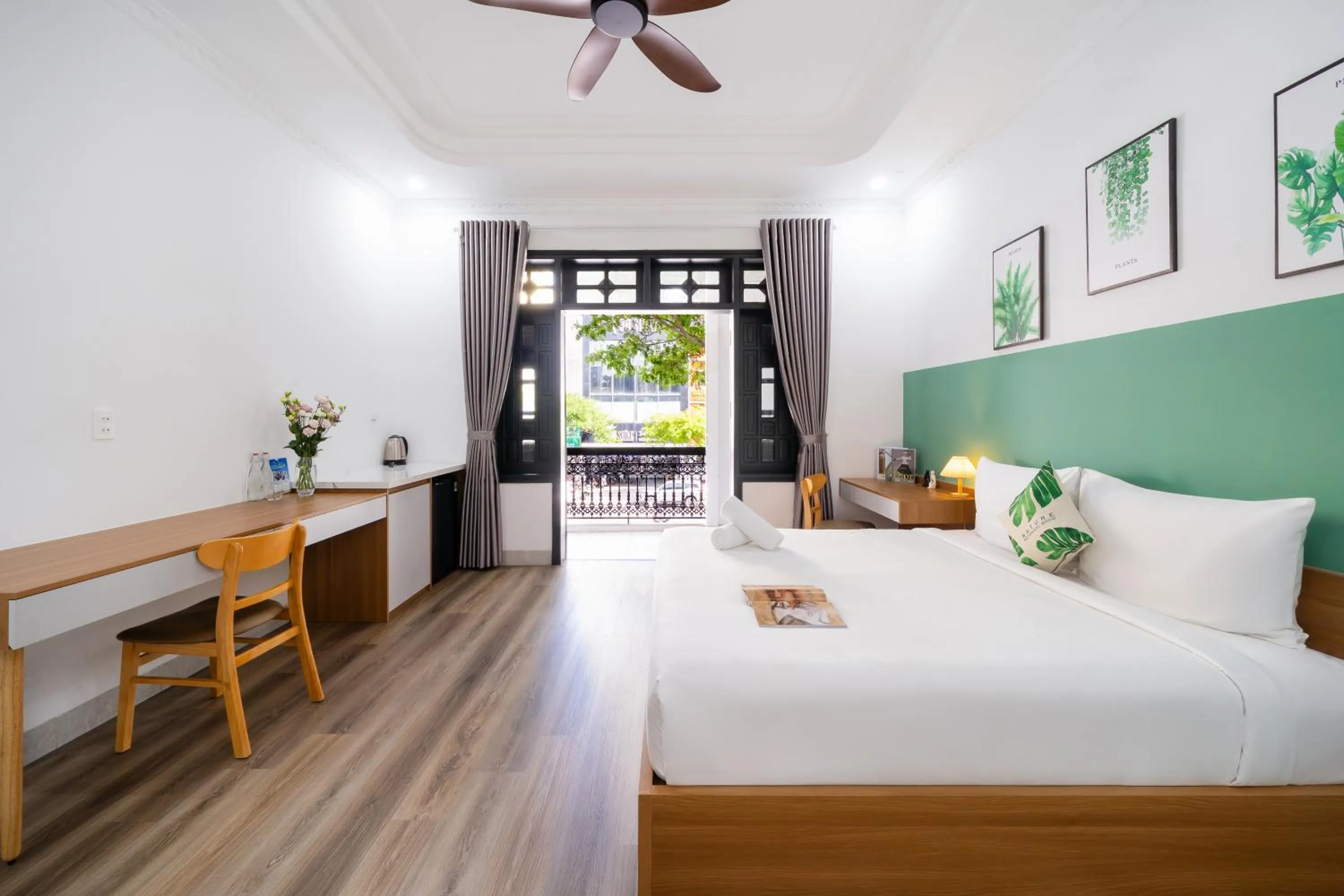 Bed in Mint Airport Hotel by Haviland - Self Checkin