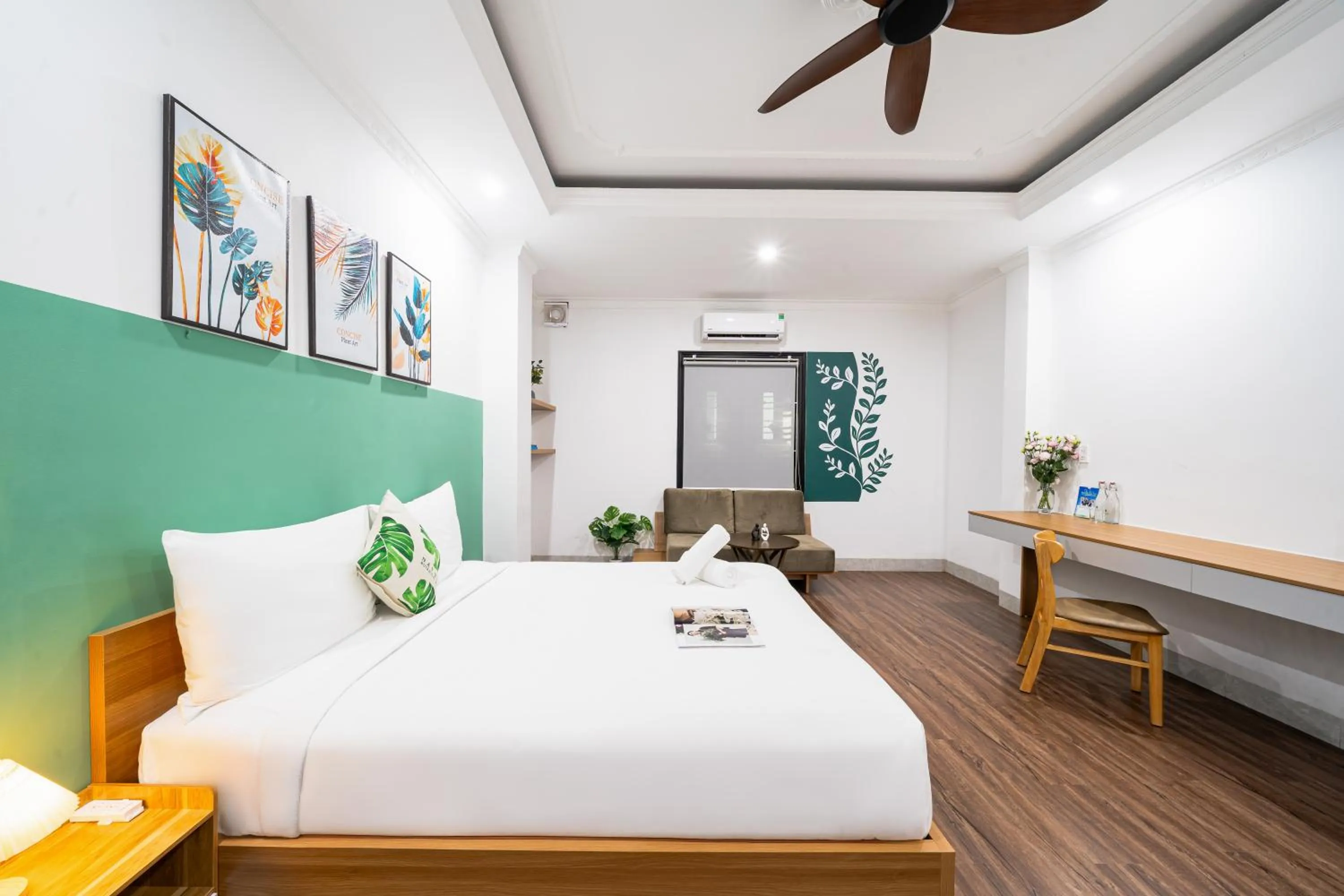 Bed in Mint Airport Hotel by Haviland - Self Checkin