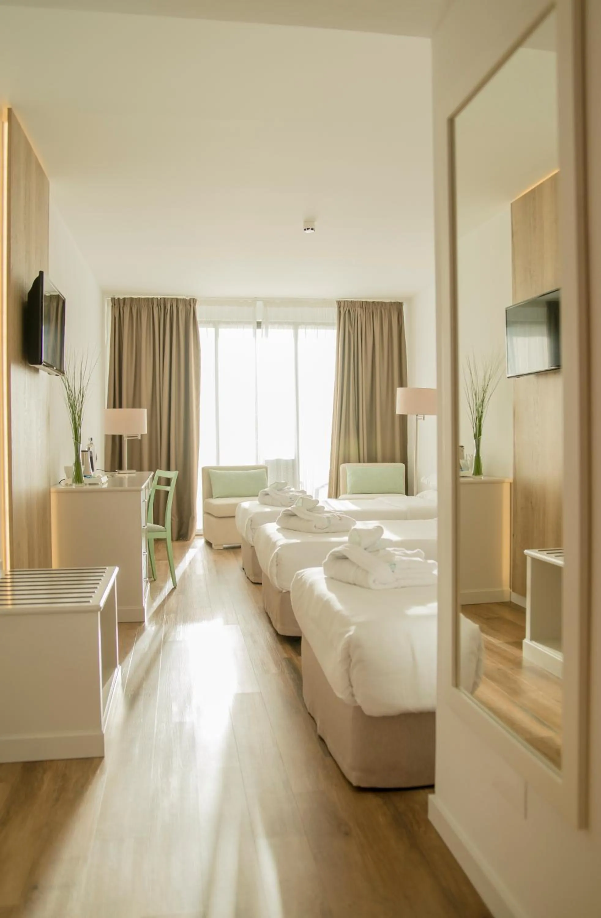 Photo of the whole room, Bed in Caloura Hotel Resort