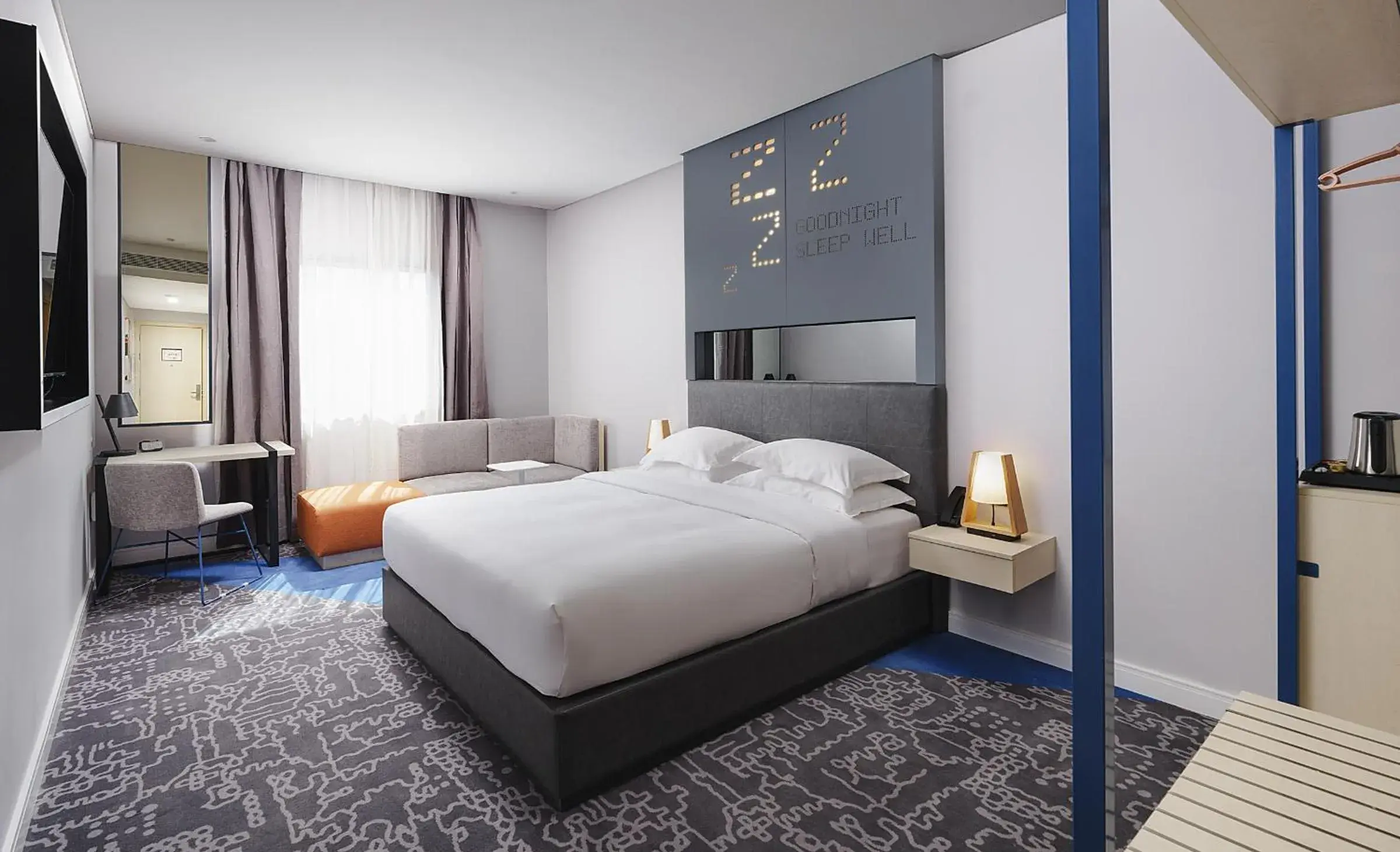 Urban Room With King Bed in Studio M Muscat Urban Room With King Bed in Studio M Muscat