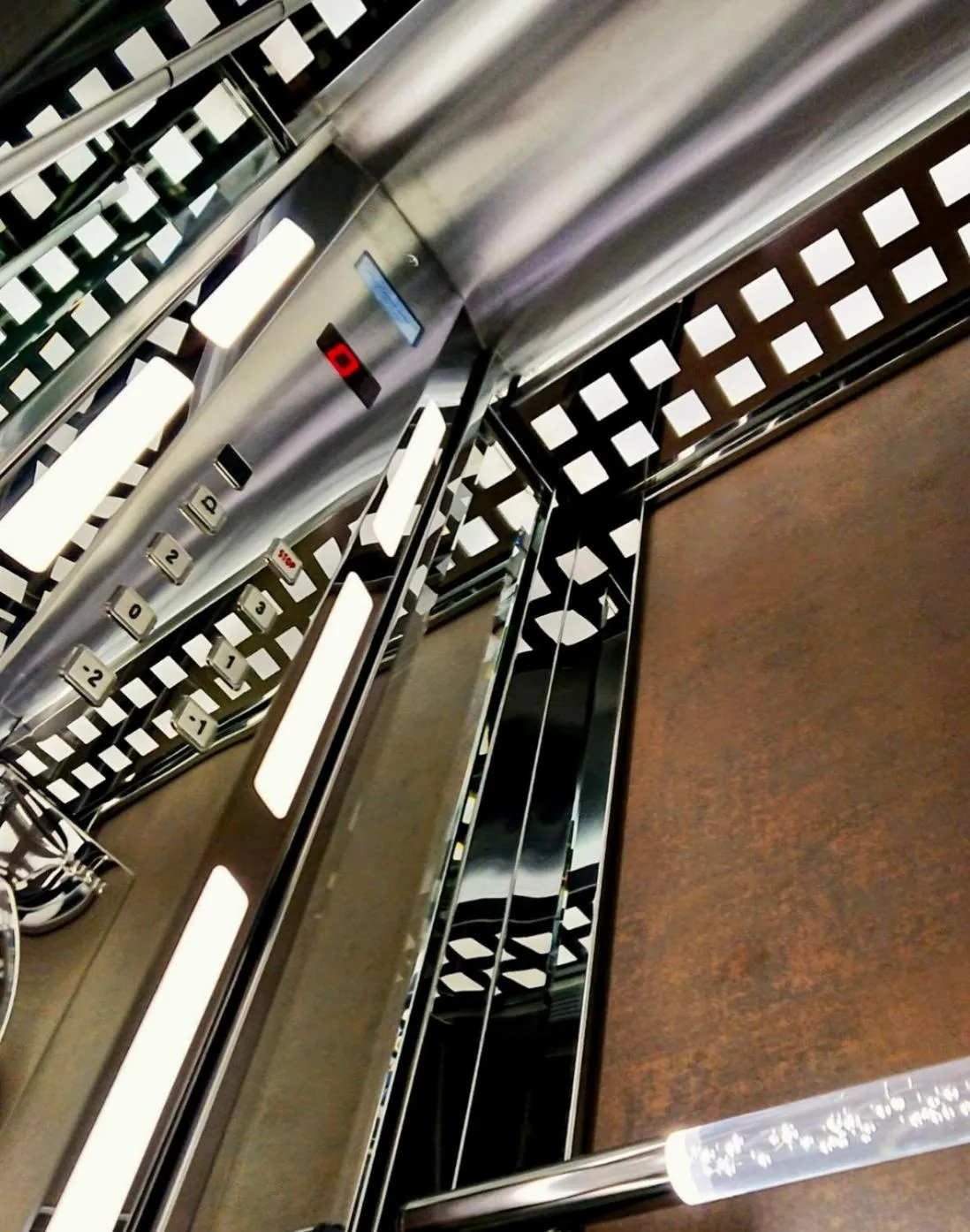 Property building in Nidimos Hotel