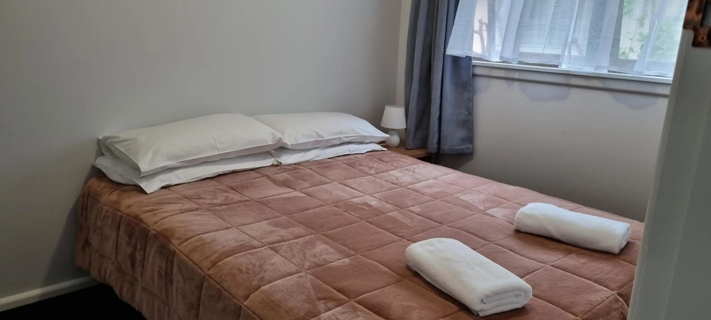 Bedroom, Bed in Methven Motel & Apartments