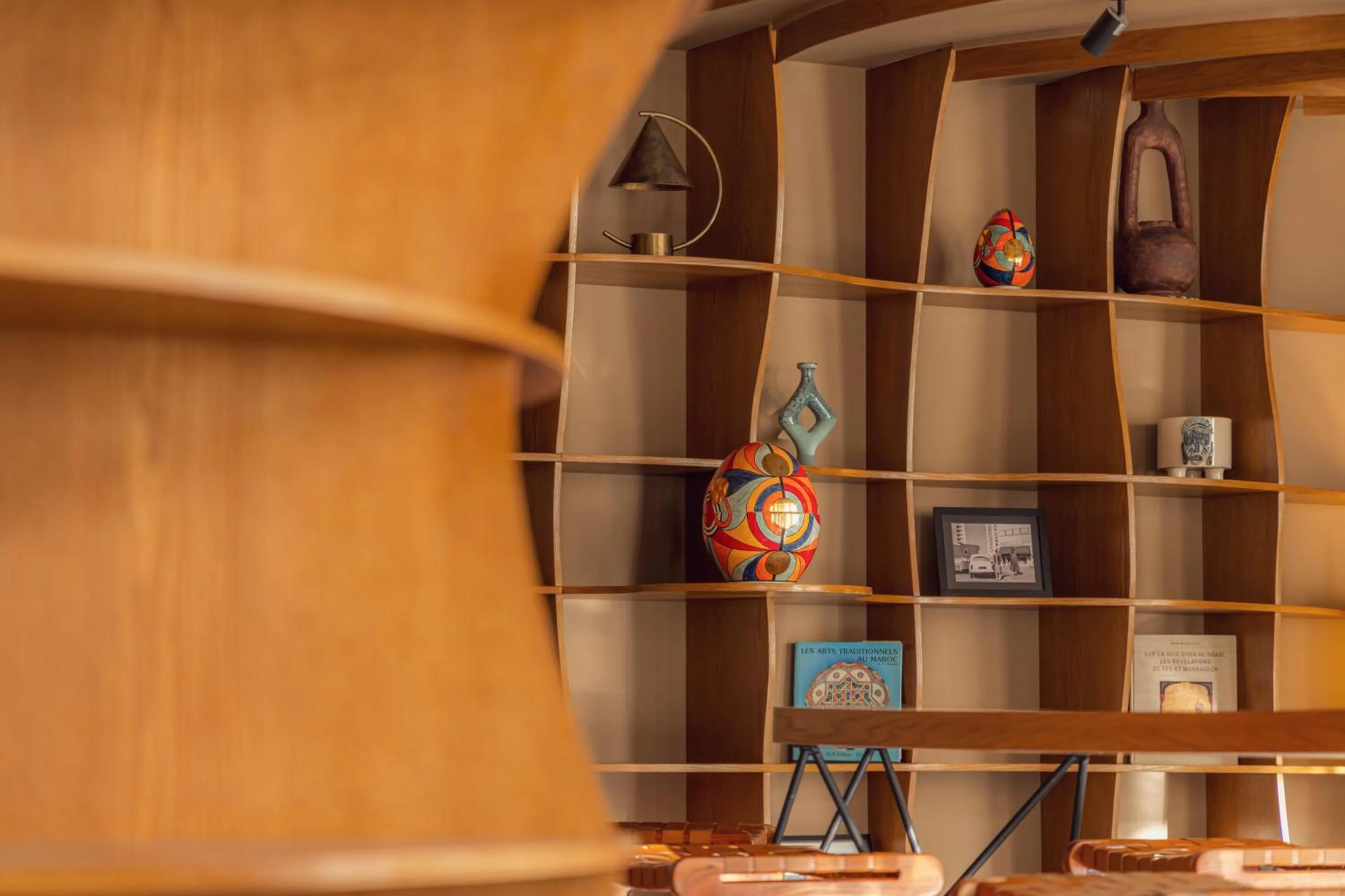 Library in Le Square By Onomo Collection