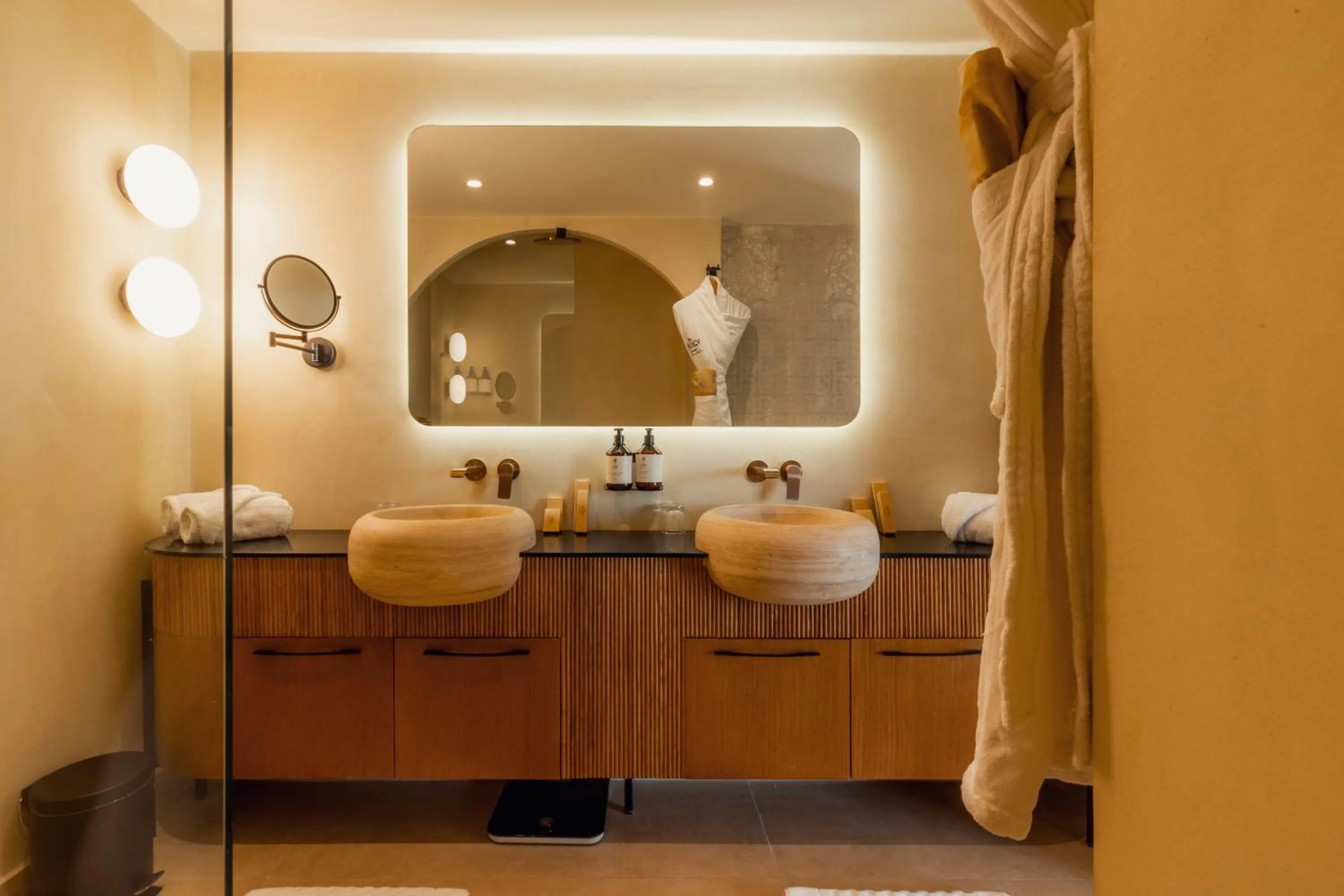 Bathroom in Le Square By Onomo Collection