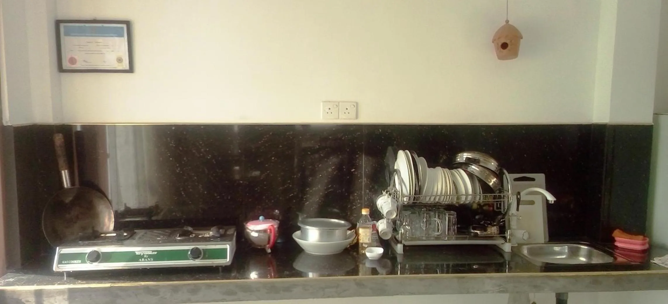 Kitchen or kitchenette in New White Villa