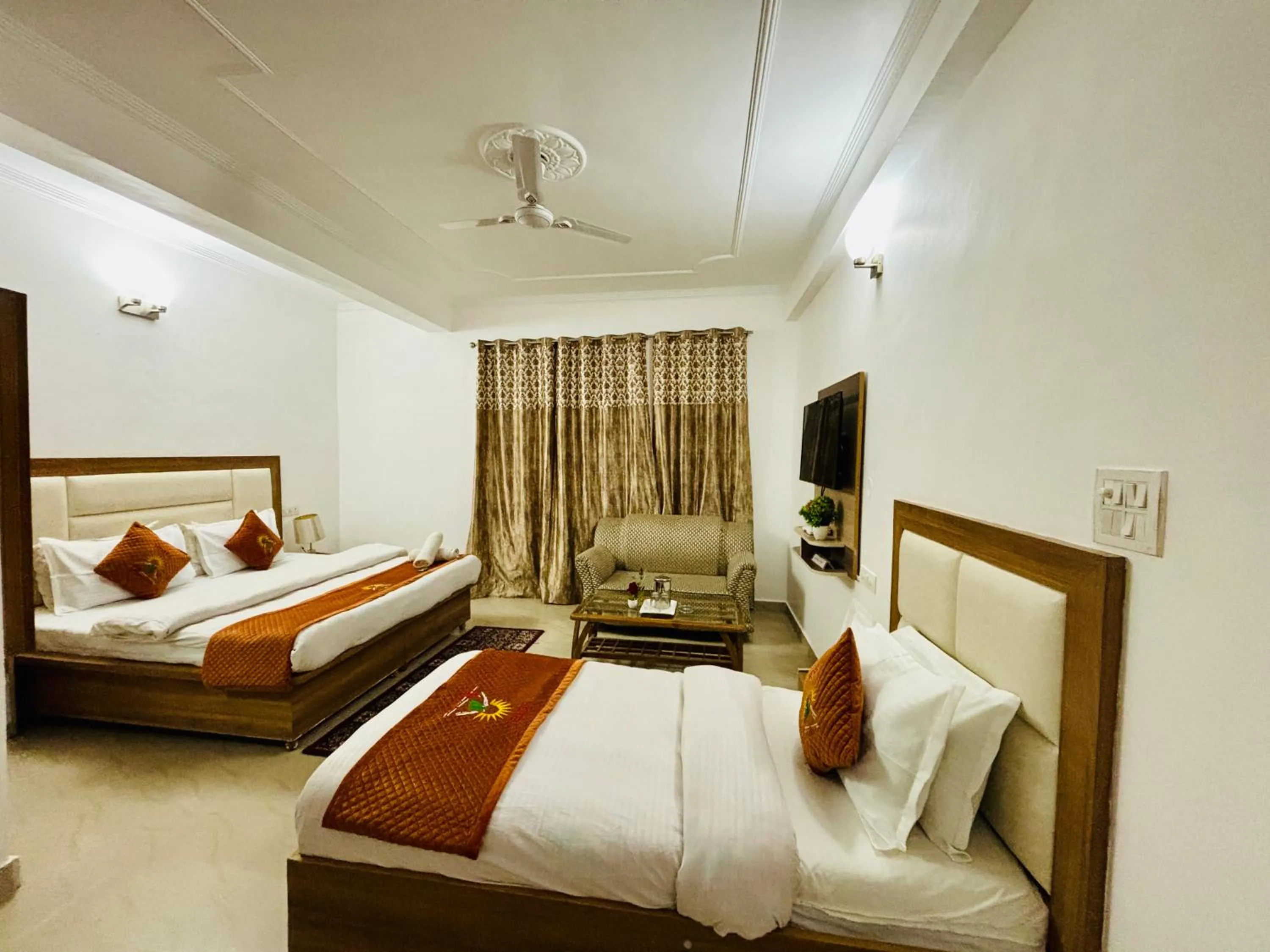Bedroom, Bed in Hotel Kumar Residency