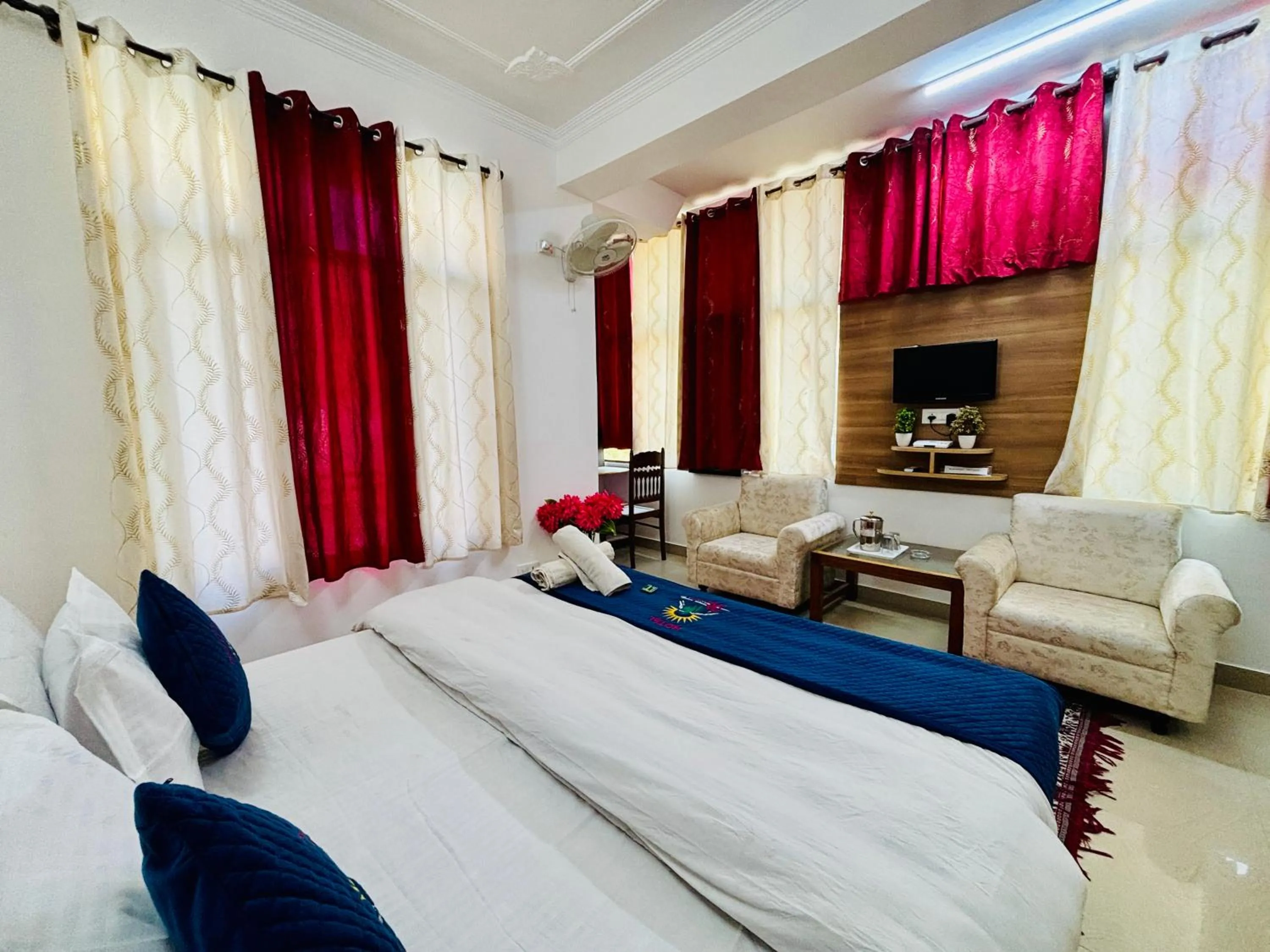 Bedroom, Bed in Hotel Kumar Residency