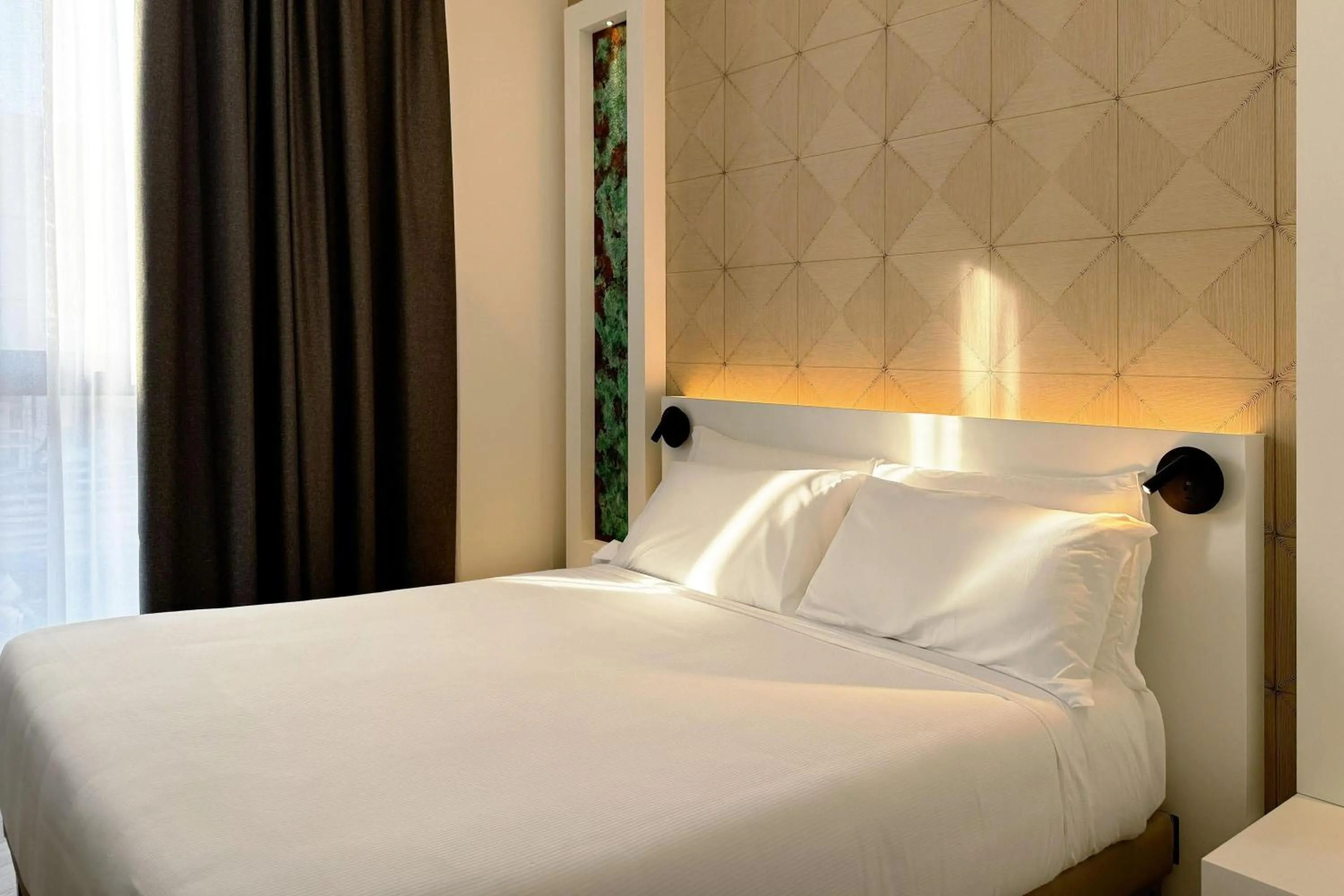 Photo of the whole room, Bed in B&B HOTEL Venezia Laguna