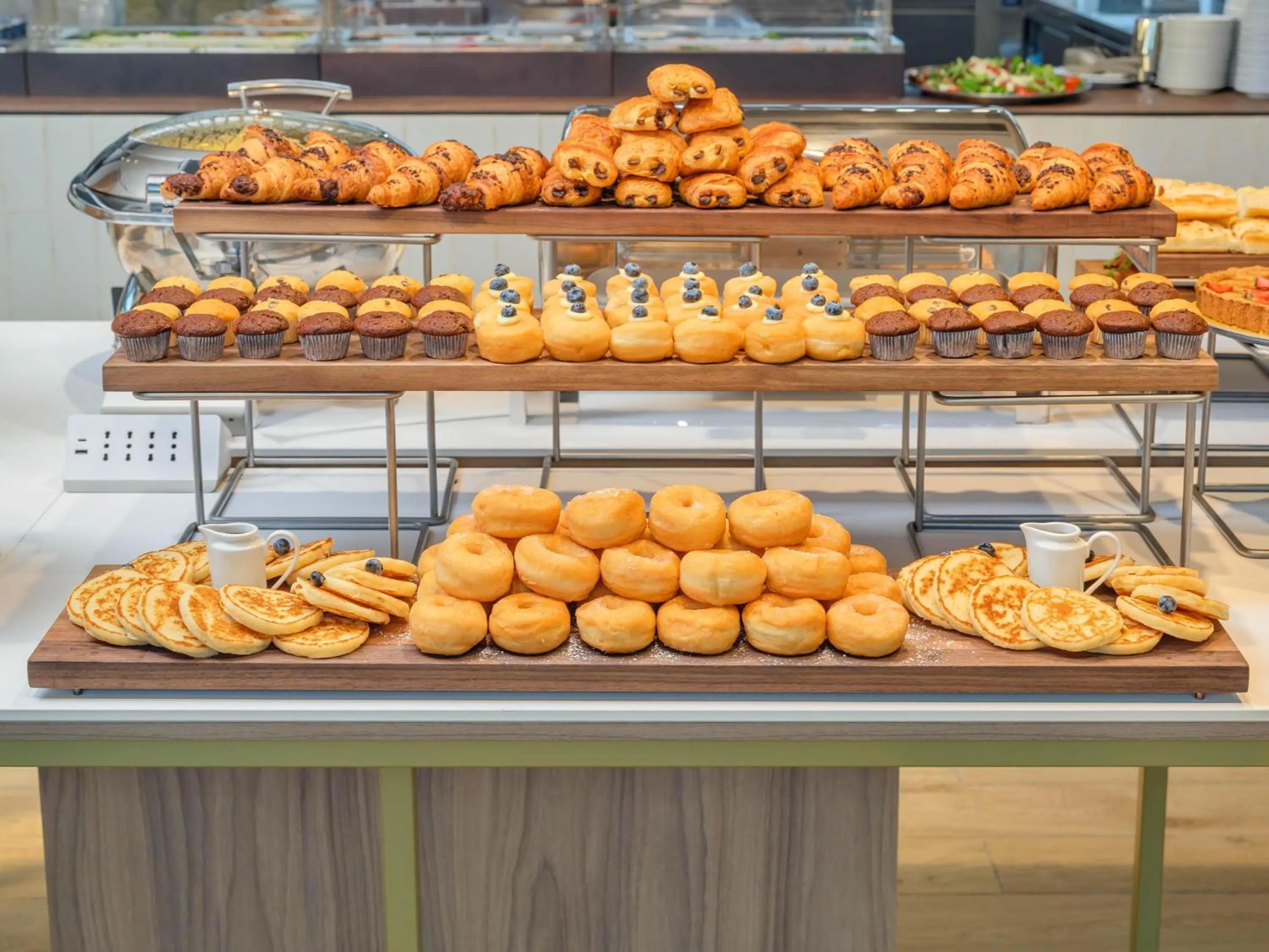 Restaurant/places to eat in B&B HOTEL Venezia Laguna