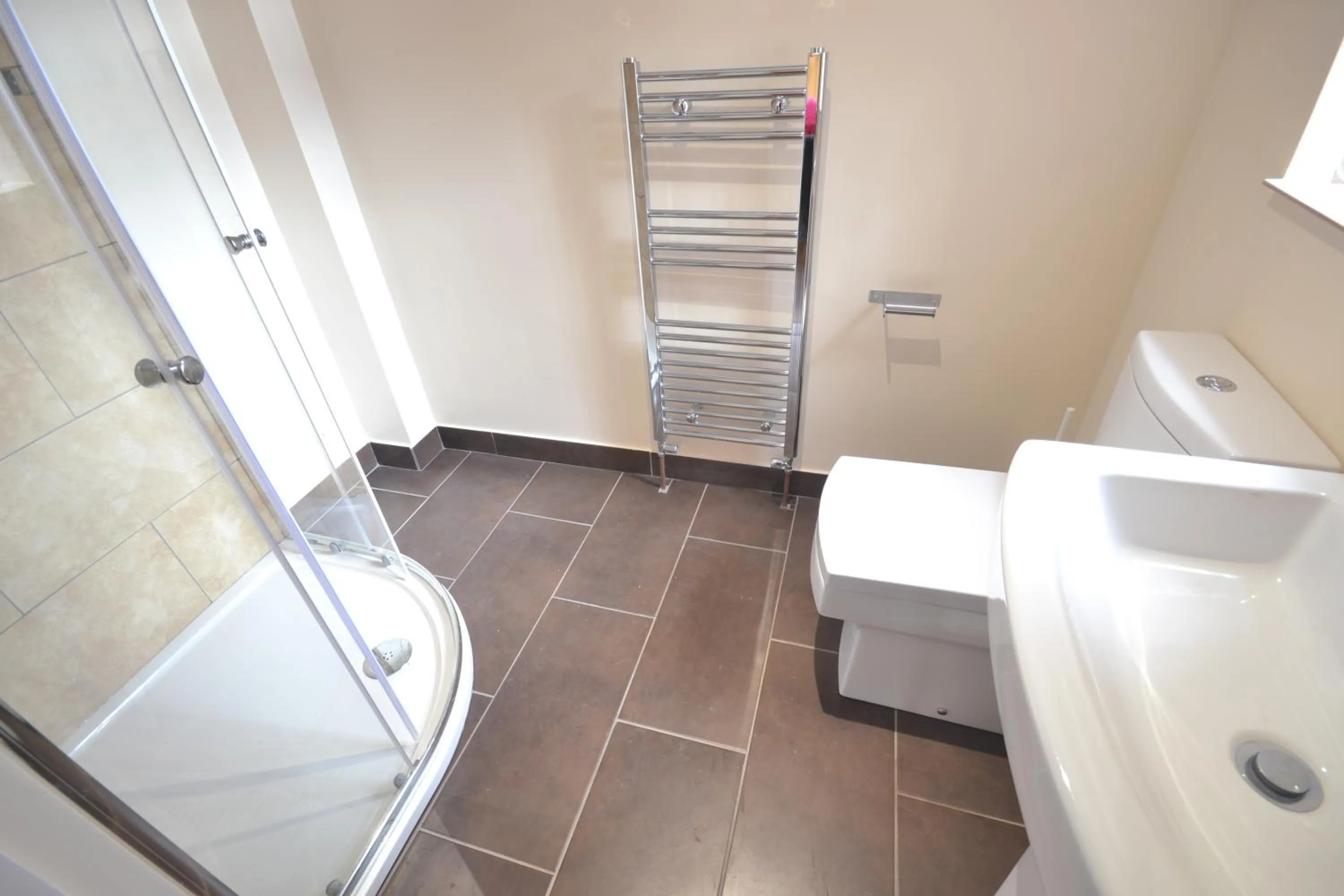 Premier Lodge Central