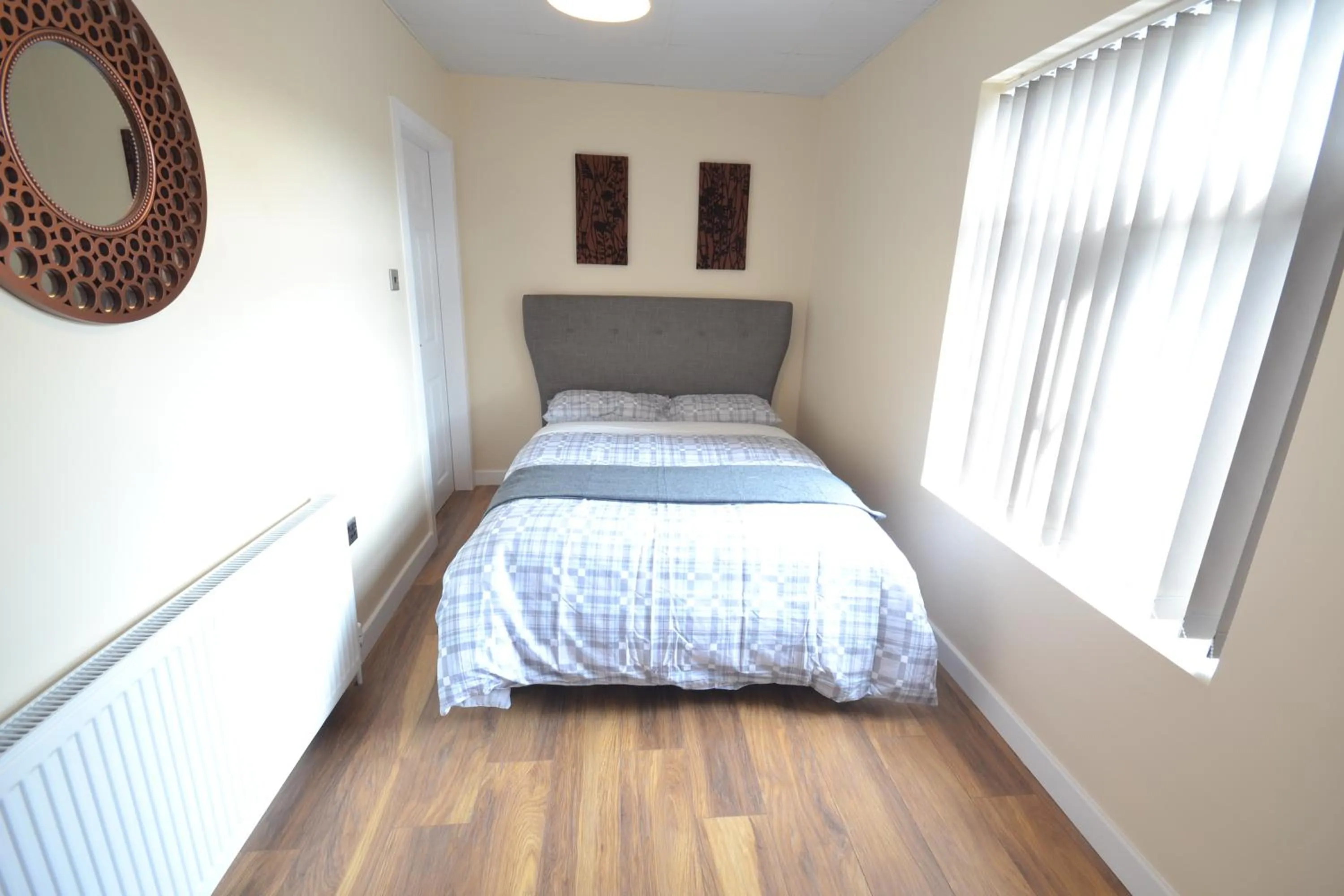 Bed in Premier Lodge Central