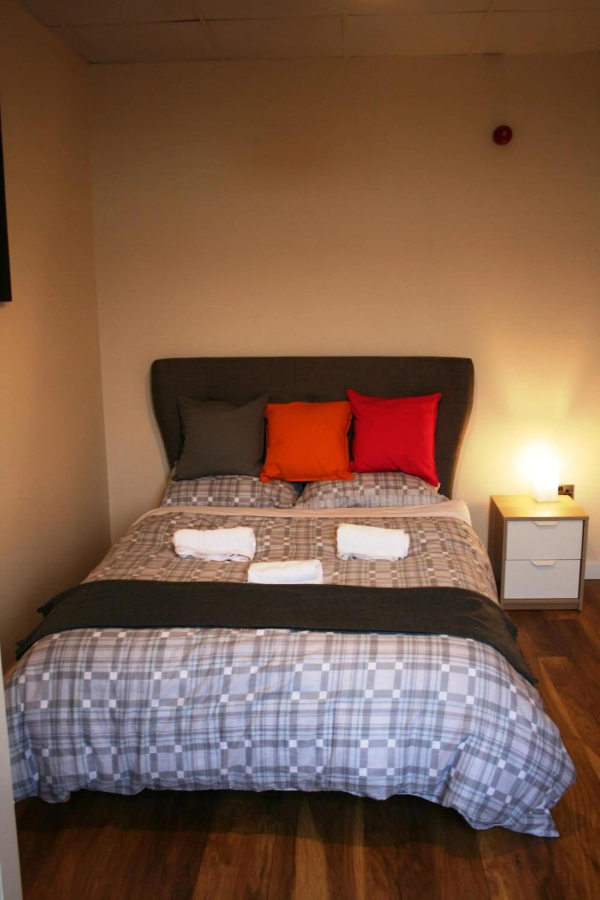 Bed in Premier Lodge Central