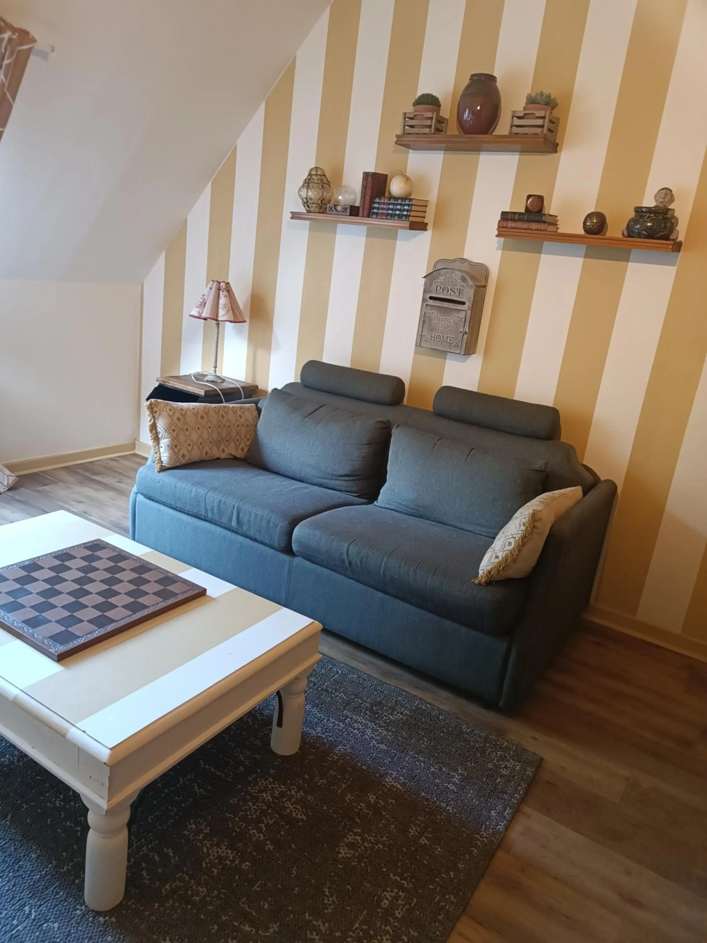Living room in Maison dans un environnement boisé très calme