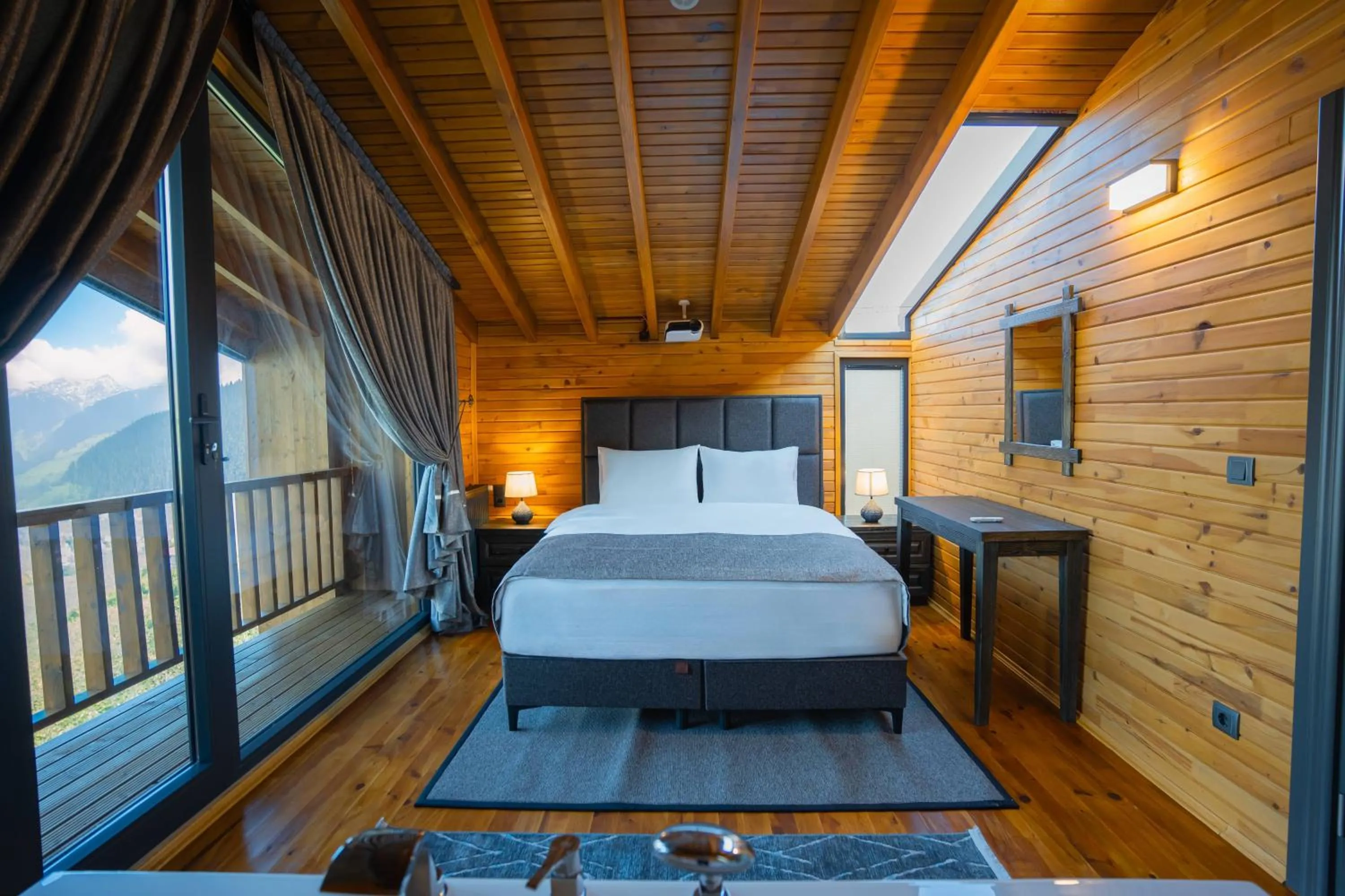 Bed in Mağmat Resort & Bungalows