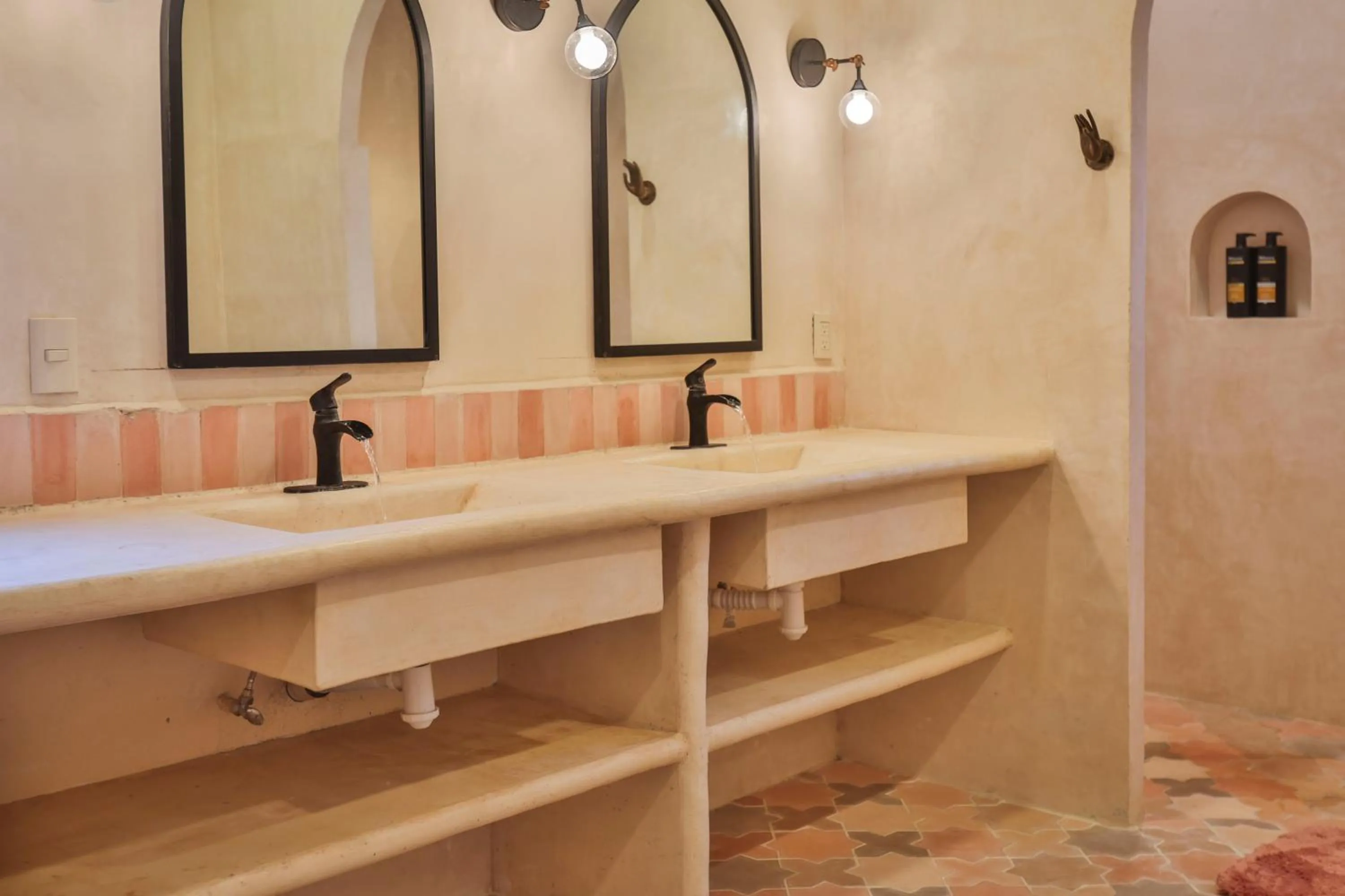 Bathroom in Nomada Wellness Hotel